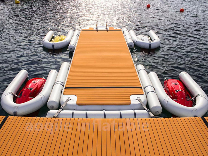 Inflatable water rest platform