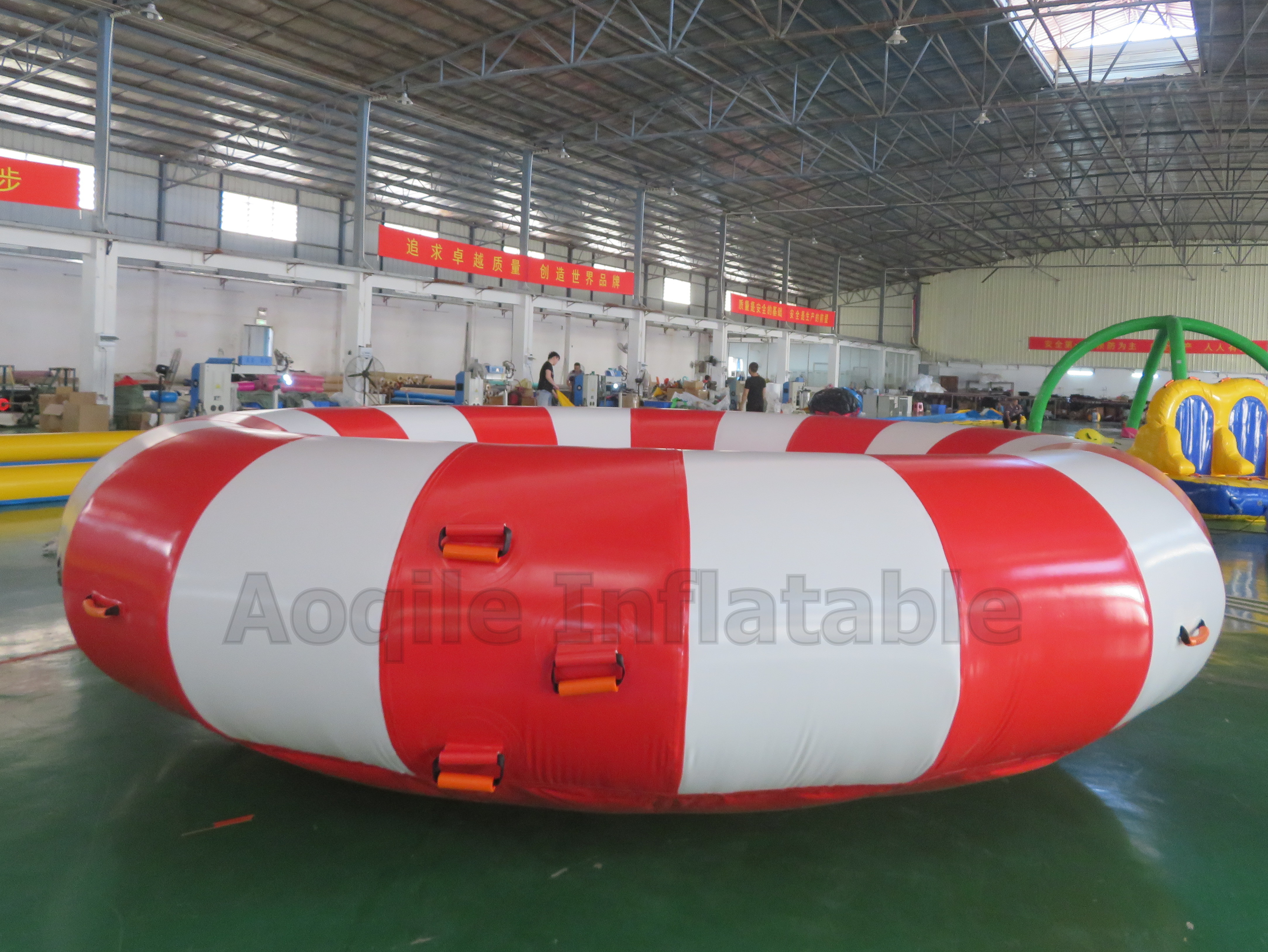 6-10 Persons Inflatable Rotating Water Toys Disco Boat Towable Tube Water Entertainment Crazy UFO Inflatable Disco Boat