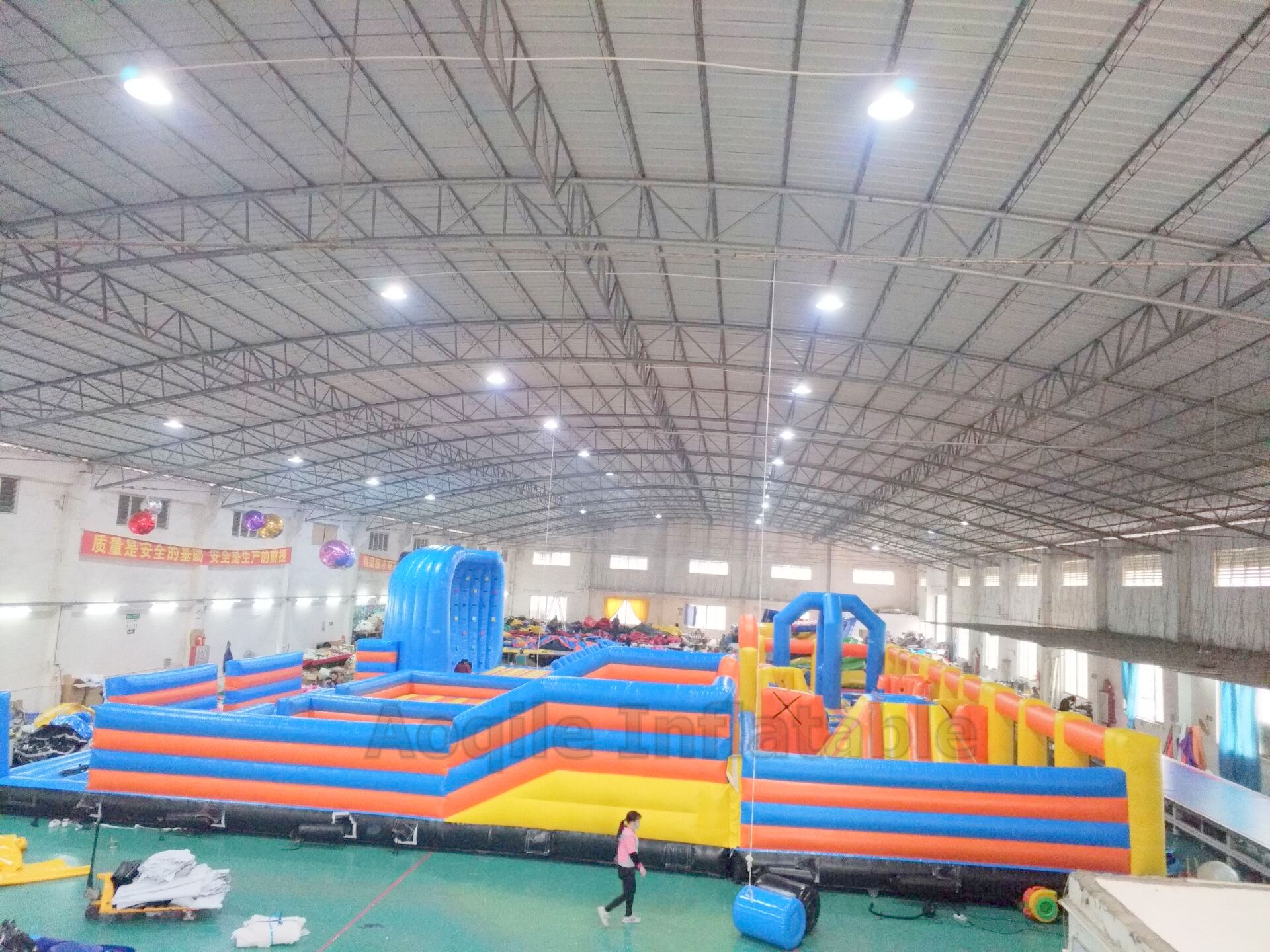 Children indoor big inflatable trampoline theme park, Amusement game park equipment, Kids play theme park for sale