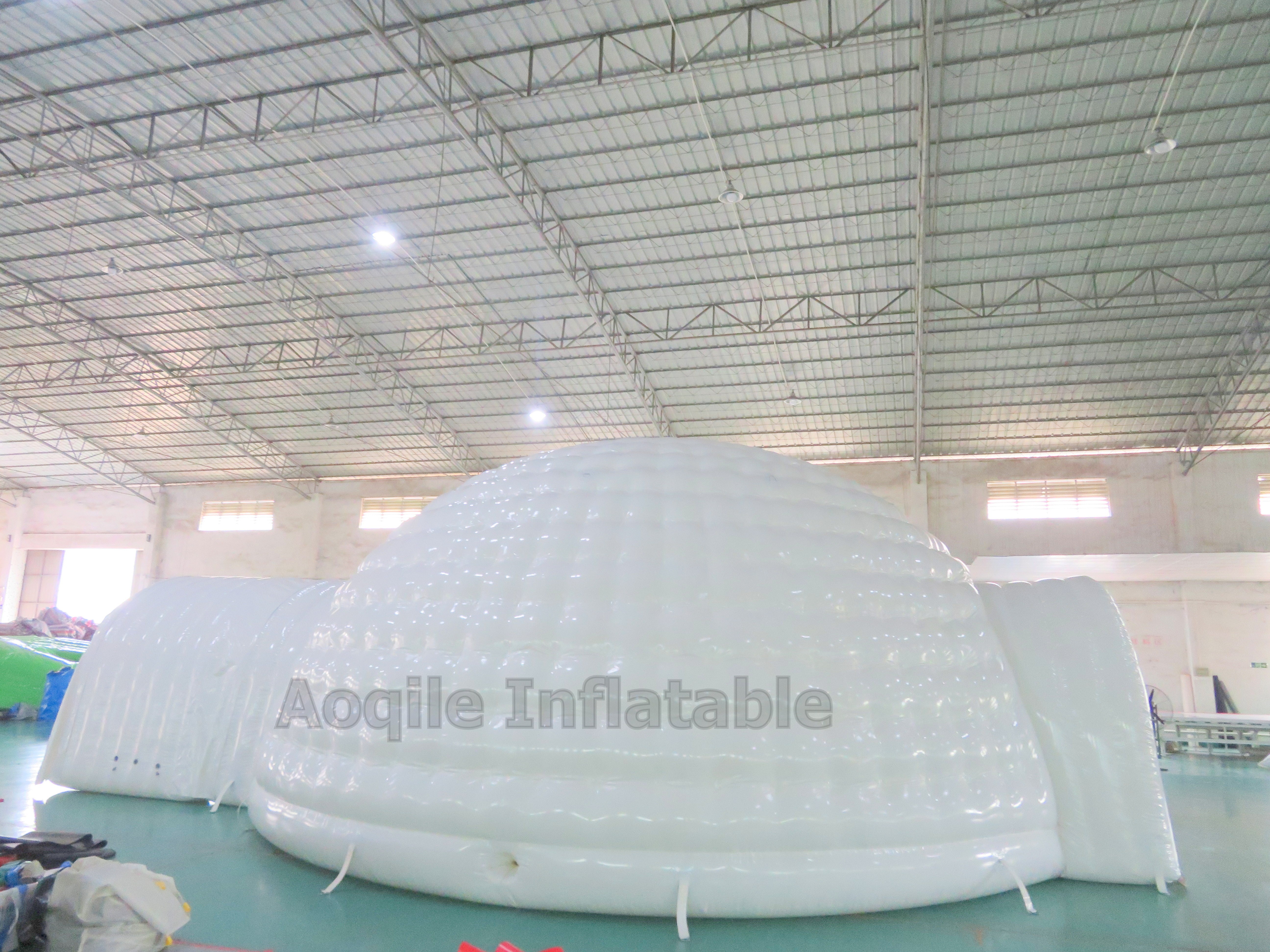 Giant Inflatable Igloo Air Dome Tent for Sale