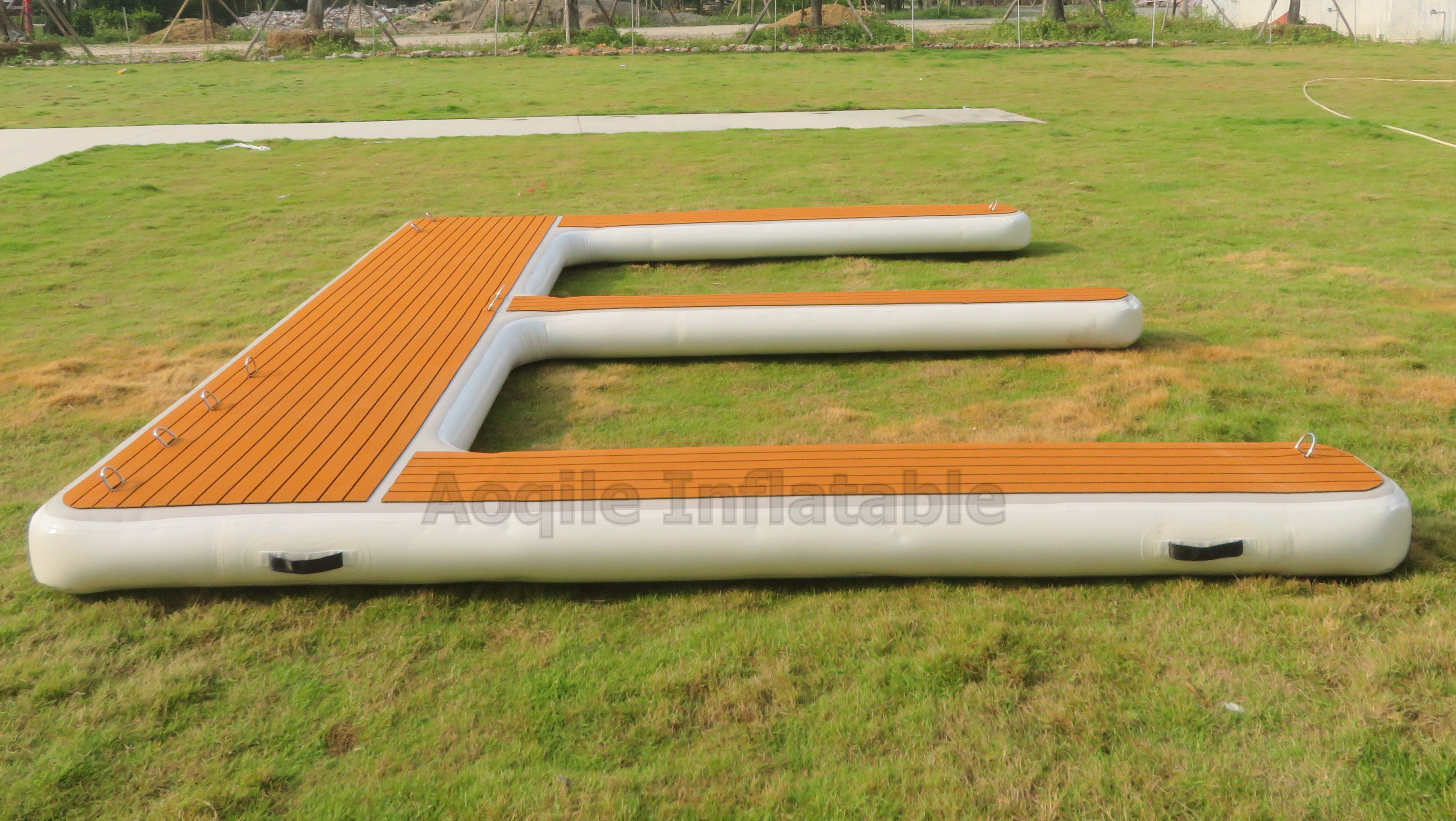 Drop Stitch Non-slip Wood Grain Material Floating Pontoon Jet Ski Platform Inflatable Floating Jetski E dock