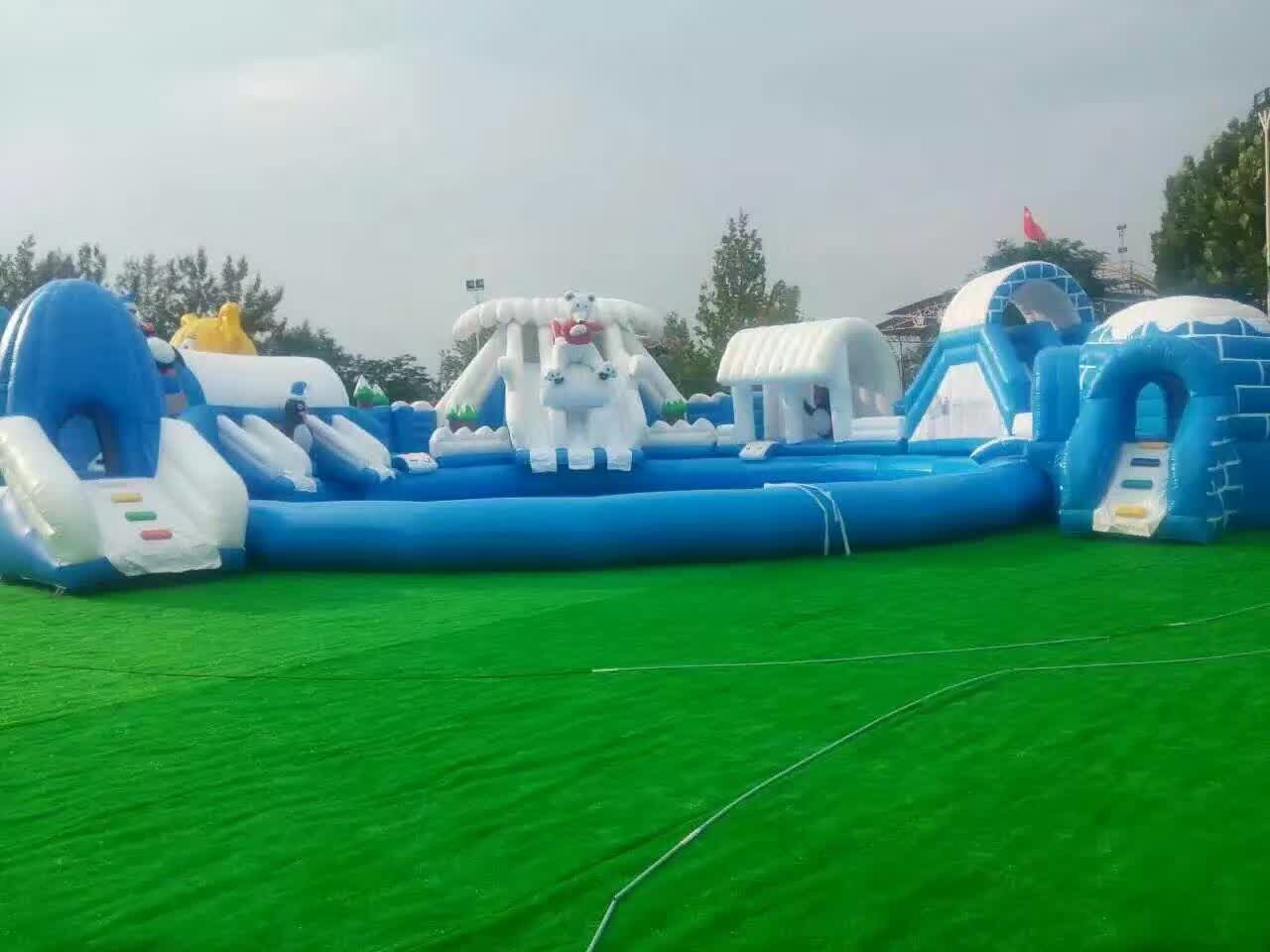 Snow N Ice World Huge Water Park Inflatable Amusement Park Games ,Water Inflatable Theme Parks On Land with big inflatable pool