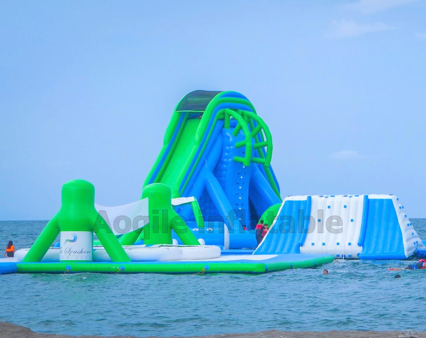 Commercial Airtight Floating Large Inflatable Water High Speed Slide Inflatable Water Park