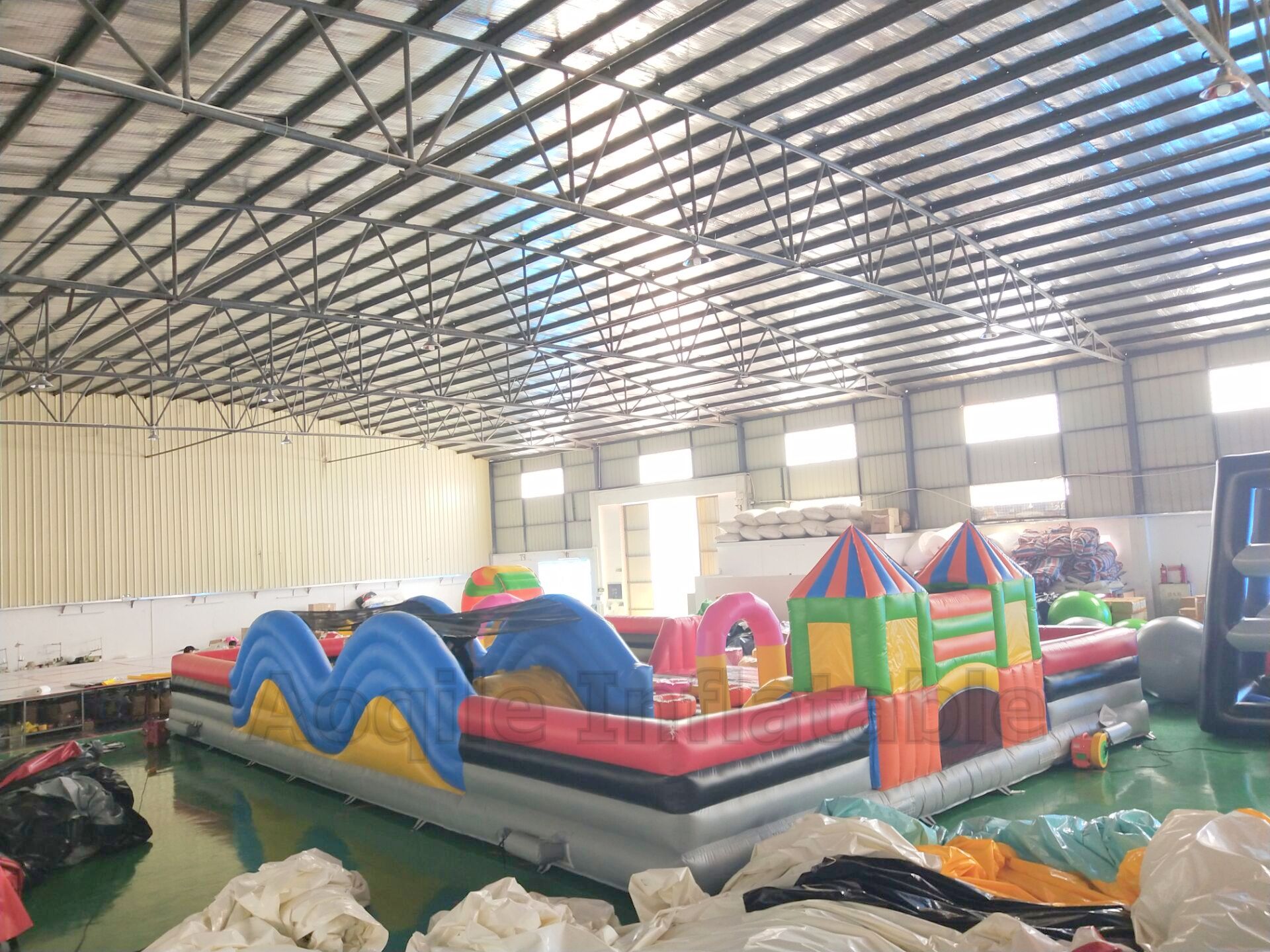 Largest Family Entertainment Centers Air Space Inflatable Indoor Theme Park For family Play