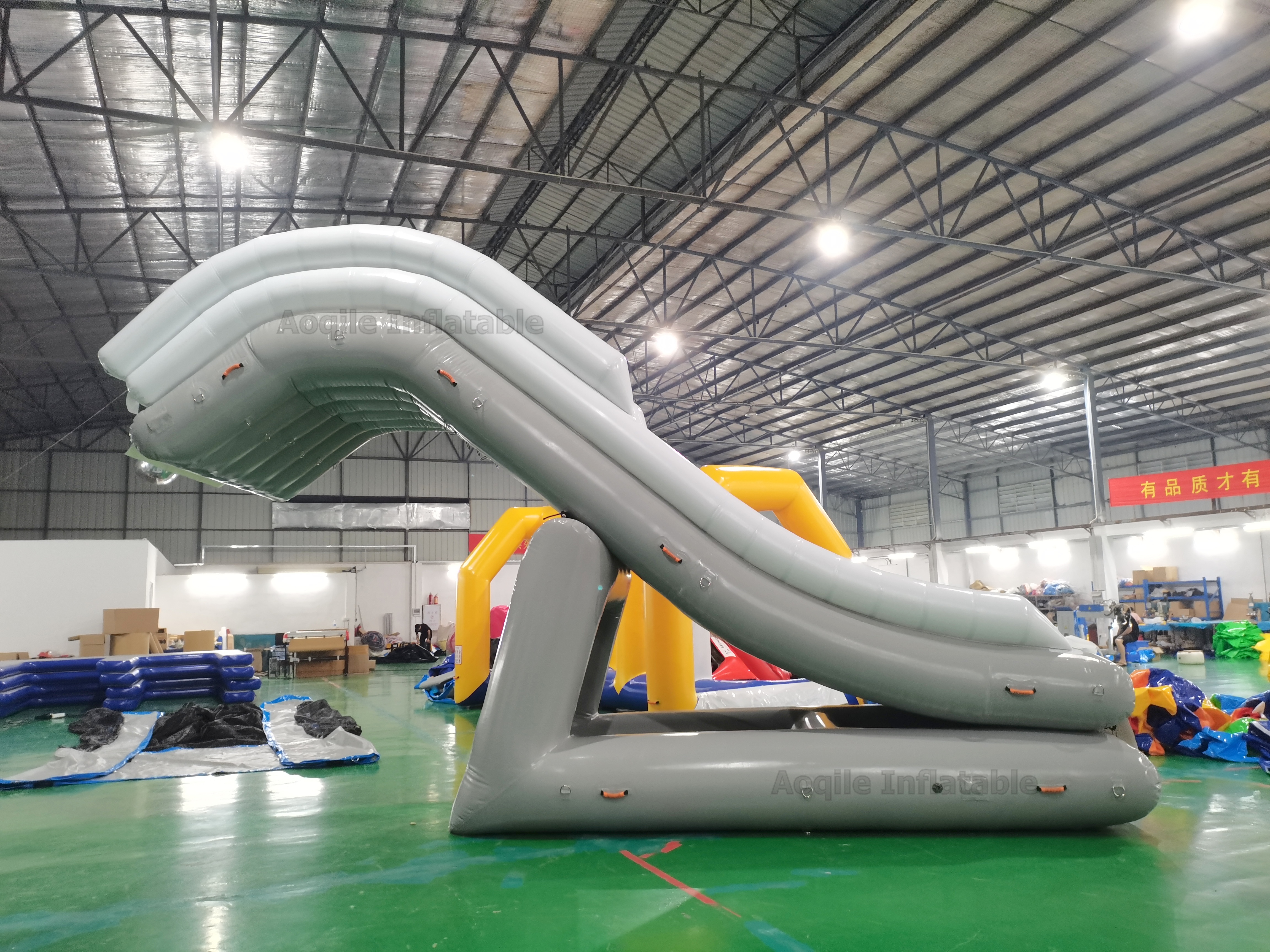 FreeStyle Cruiser Curved Inflatable Water Slide for Yachts/Houseboat Party Play