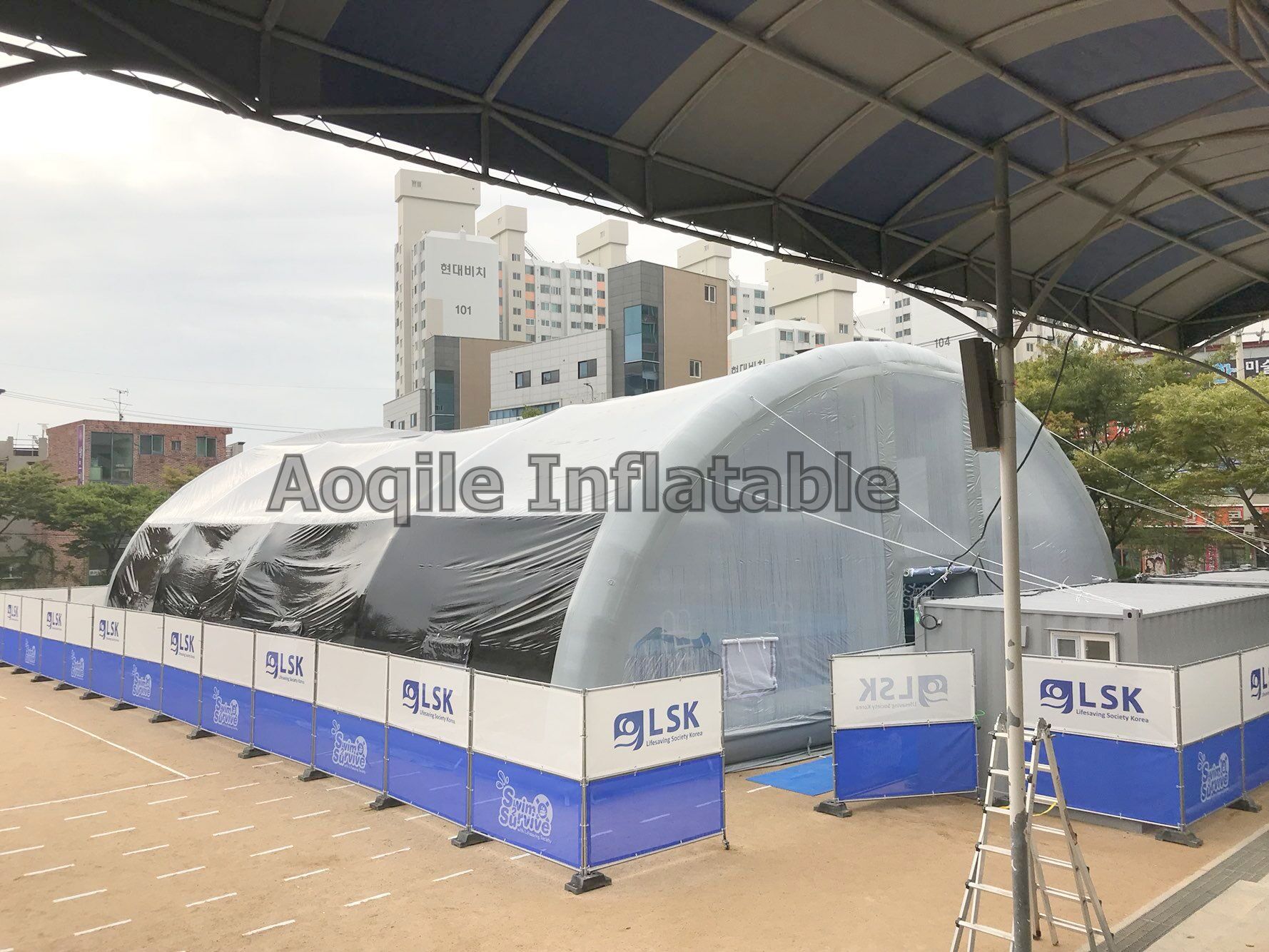 Outdoor Portable Large Inflatable Party Event Tent With Removable Arch Transparent Waterproof Cover