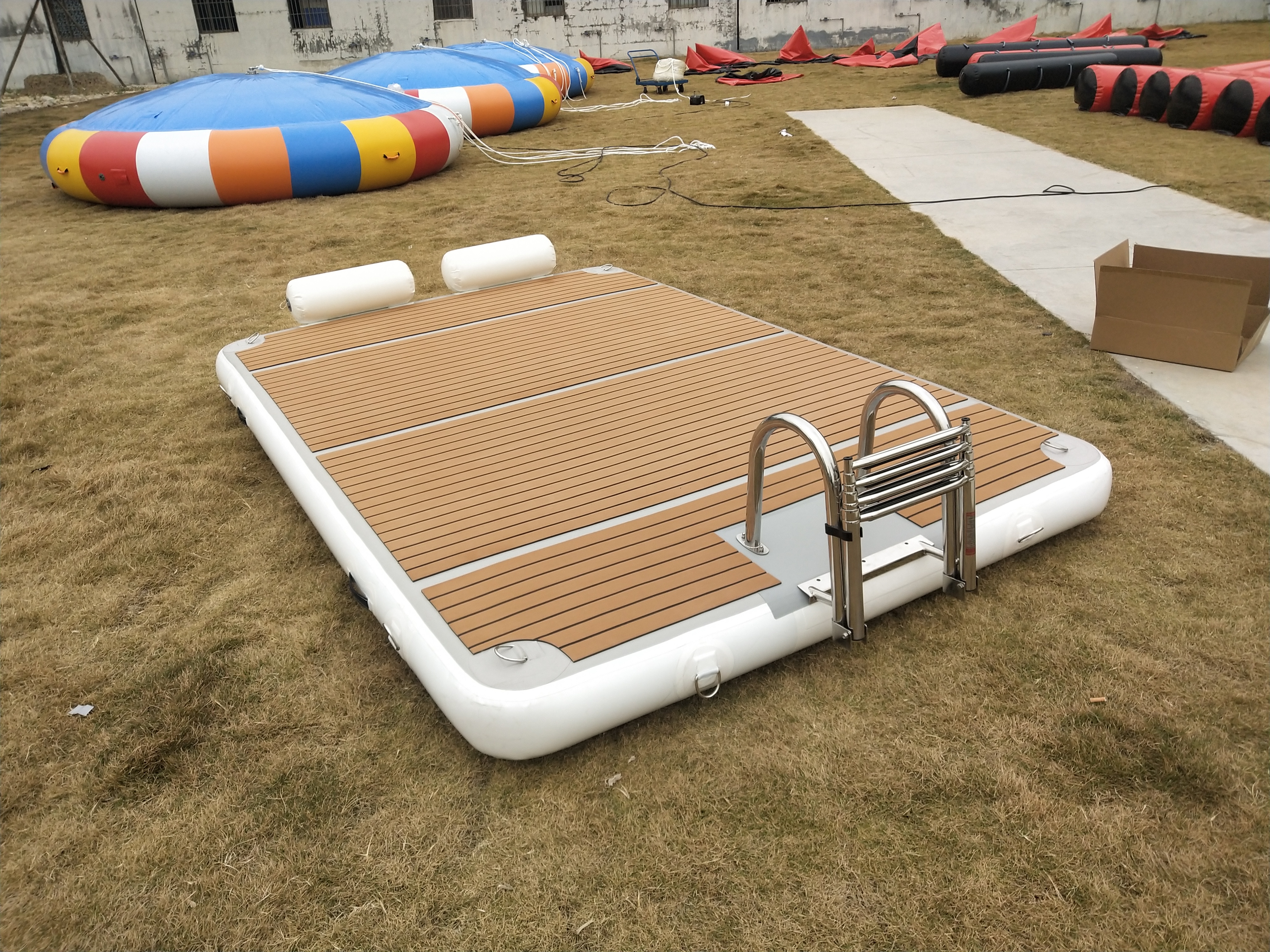 Inflatable Water Floating Platform Air Dock Leisure Water Sports Floating Island