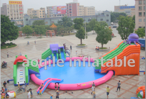 Commercial circular outdoors amusement park swimming pool with filtration system