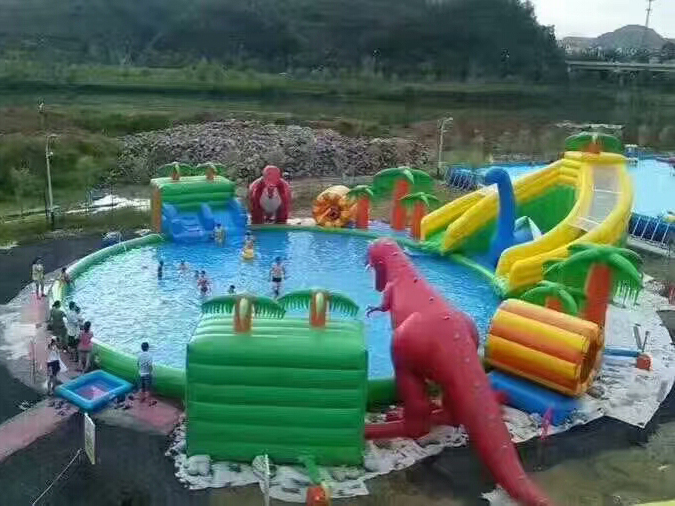 Inflatable Land Water Park