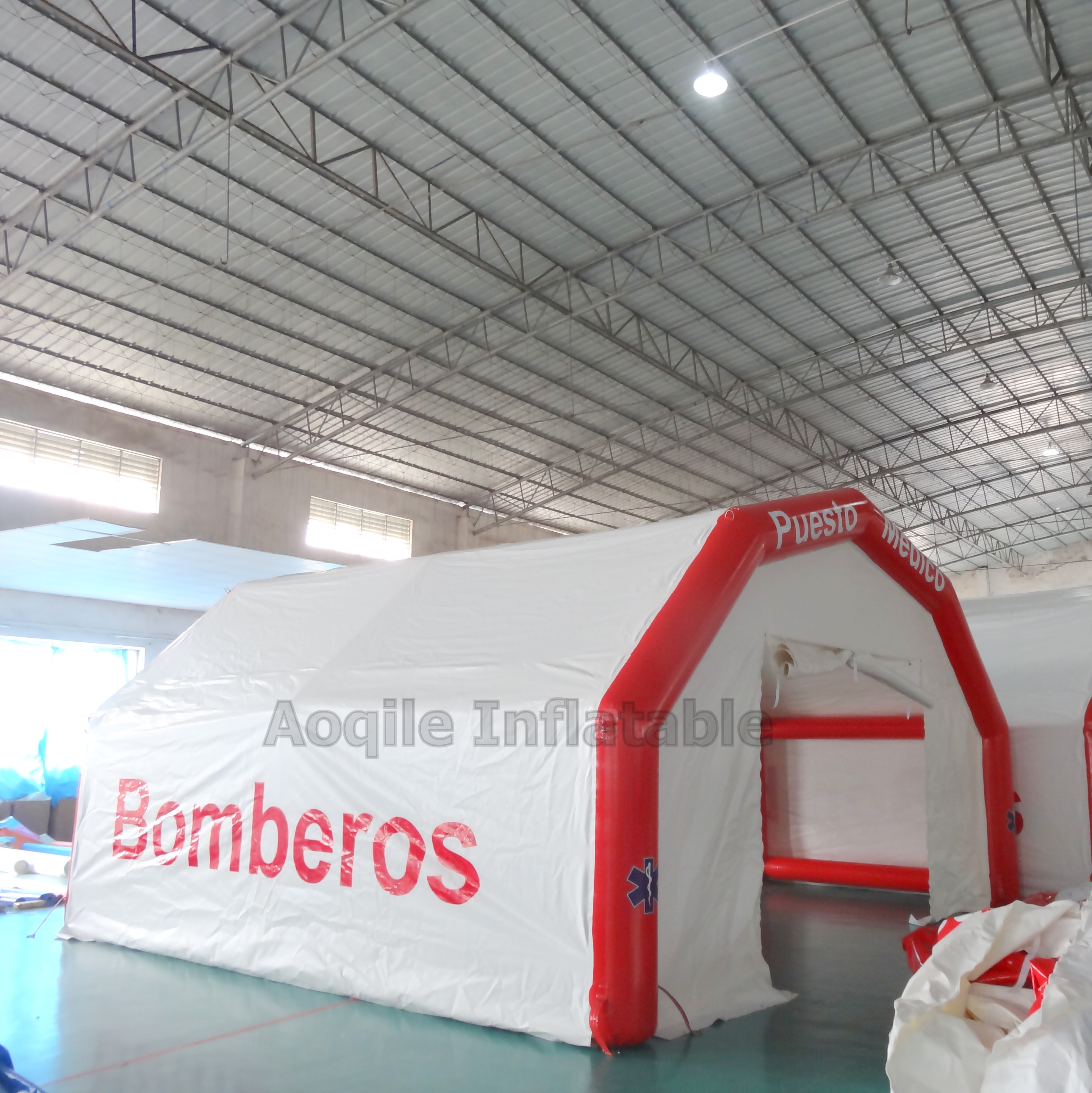 Durable PVC tarpaulin Inflatable Emergency Medical Tent