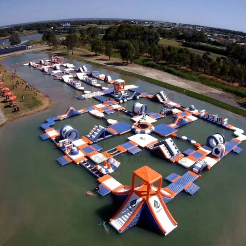 Outdoor Inflatable Floating Water Park Games Inflatable Sea Water Park Adult Water Sport Park