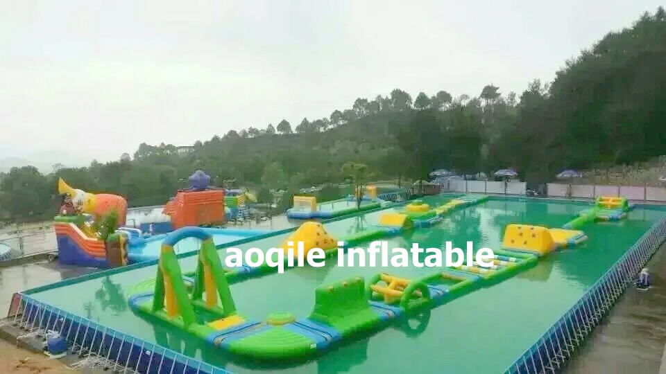 Large Commercial Inflatable Outdoor Mobile Water Park , Inflatable Ground Water Park Equipment