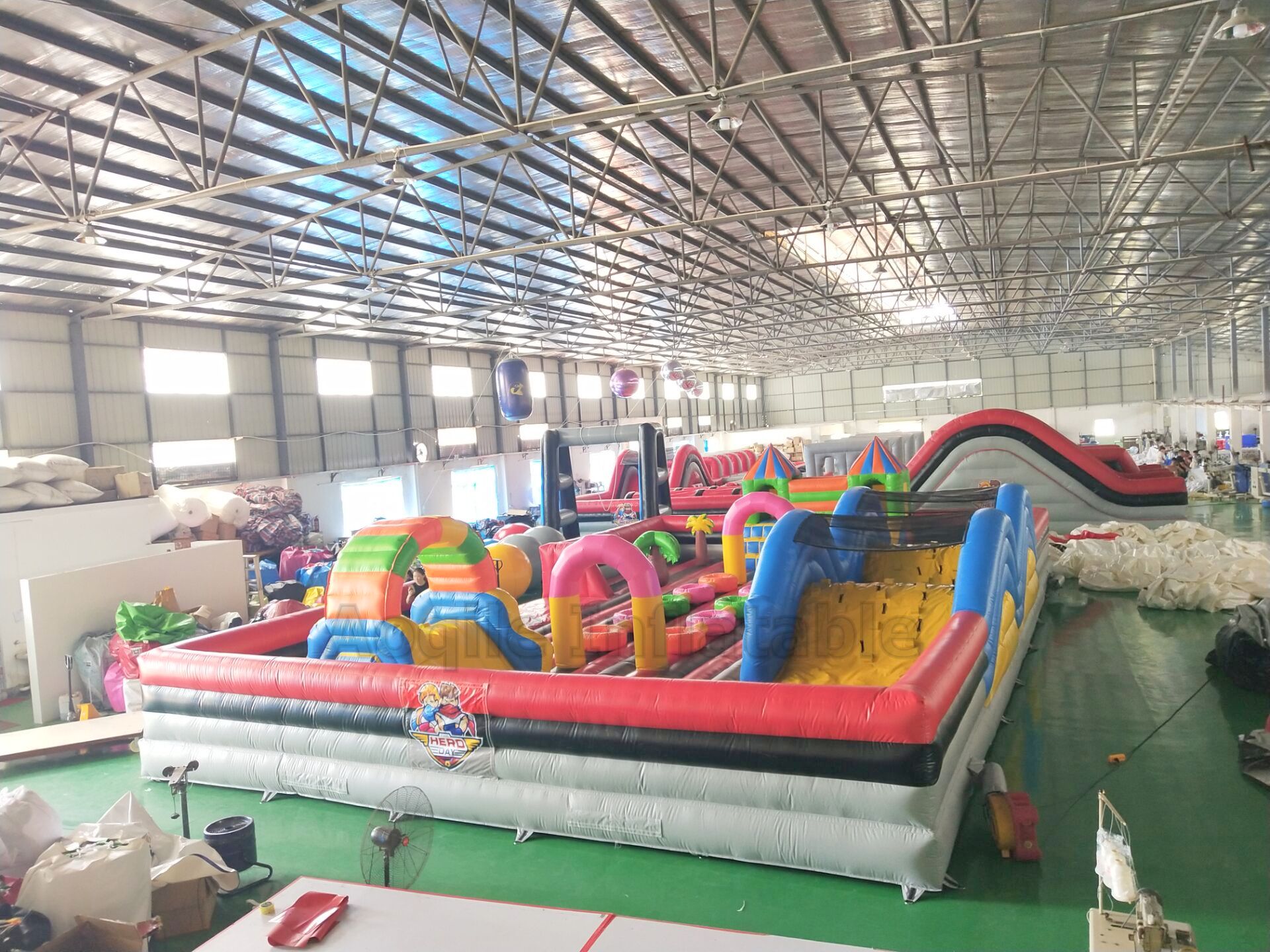 Hot children indoor big inflatable trampoline theme park / kids play amusement game park equipment for sale