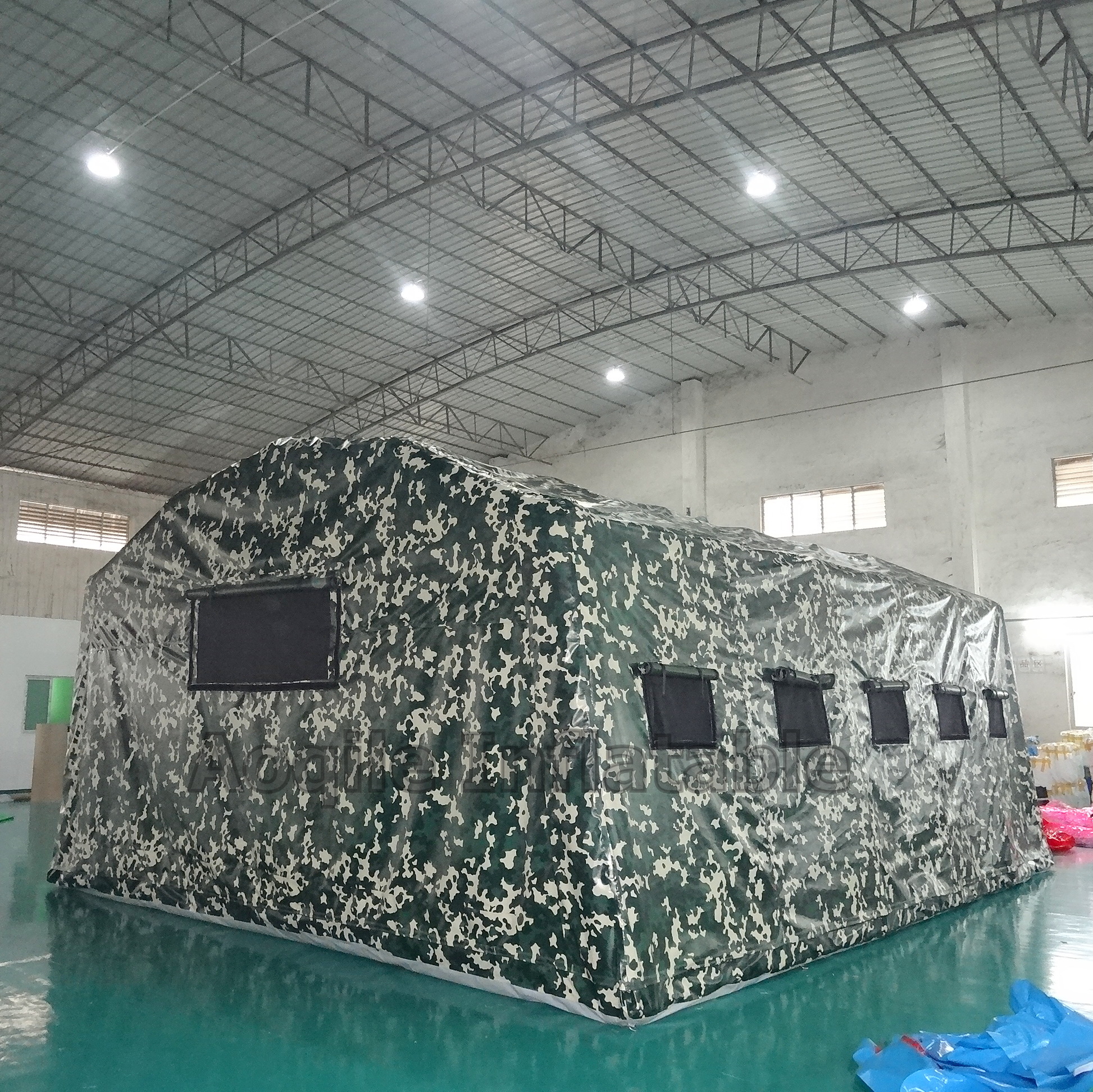 Custom Camping outdoor shelter waterproof sun protection home shelter disaster tent Inflatable camouflage tent