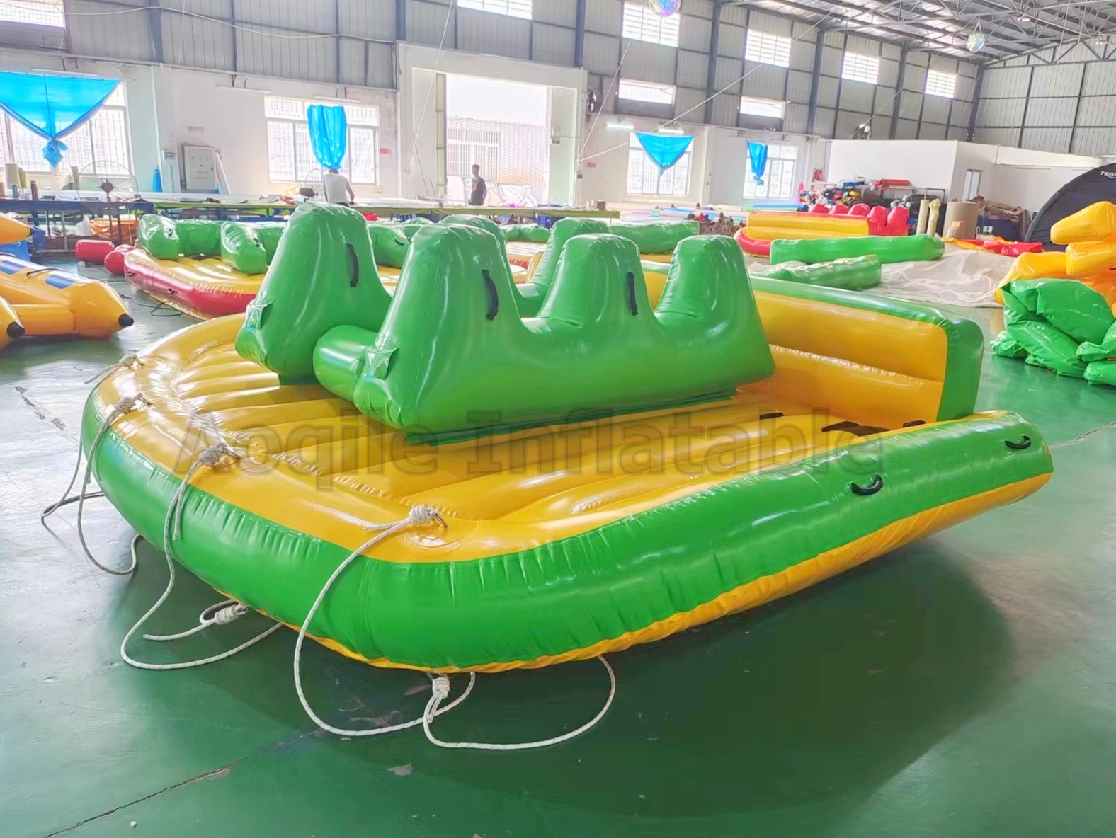 heavy duty PVC 9 Riders Inflatable Banana Slider Towable Flying Sofa Water Bike Pedal Boat, new Banana Slider For 6 to 9 people