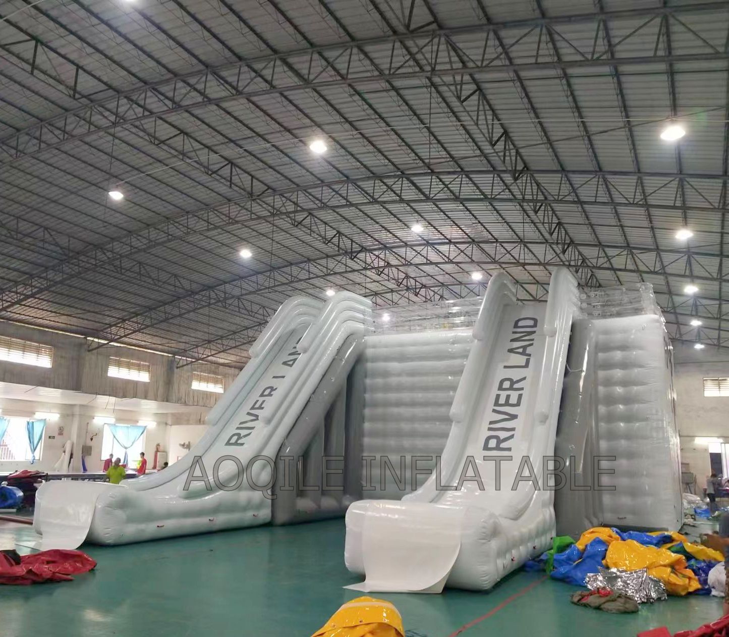 Customized Outdoor Commercial Large Inflatable Water Slide Water High Speed Slide Equipment