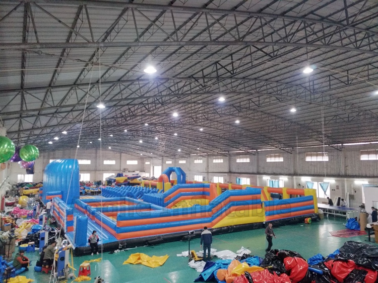 Big Inflatable Bounce House Park