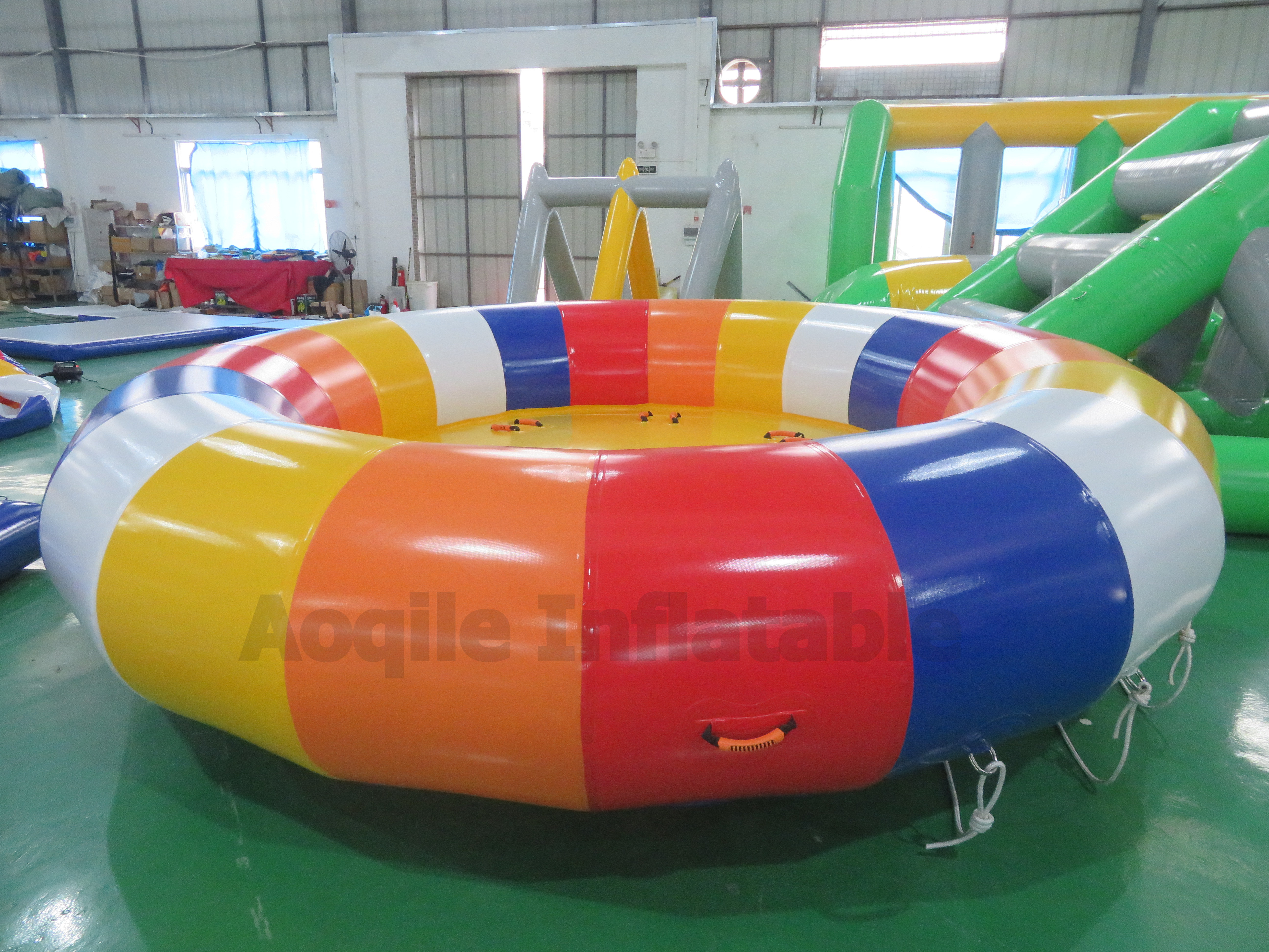 New Design Water Water Tube Sports Game Inflatable Flying Boat Crazy UFO Towable