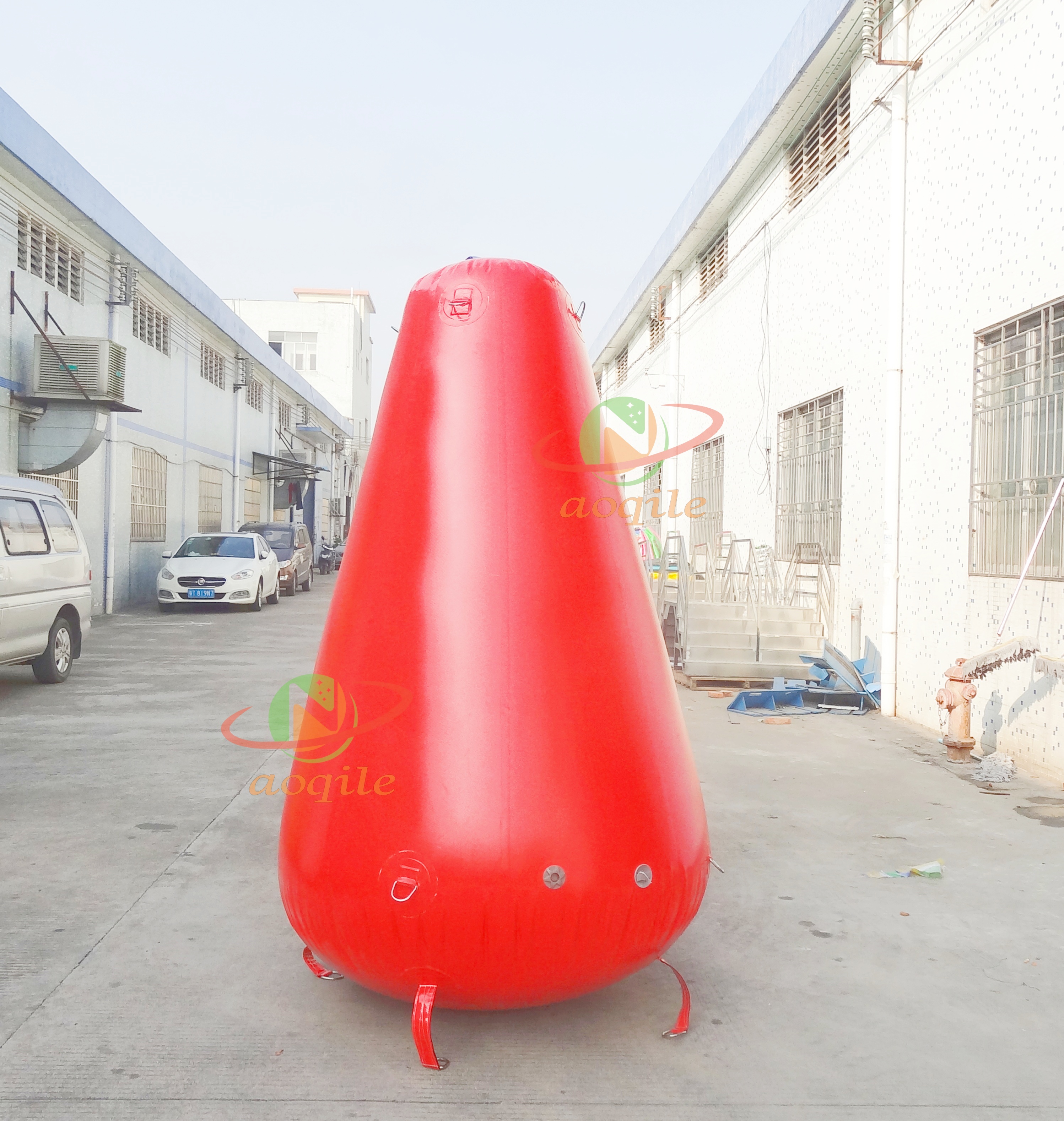 Customized Large Floating Inflatable Triangle Buoy For Water Event Inflatable Buoy In Water Play Equipment