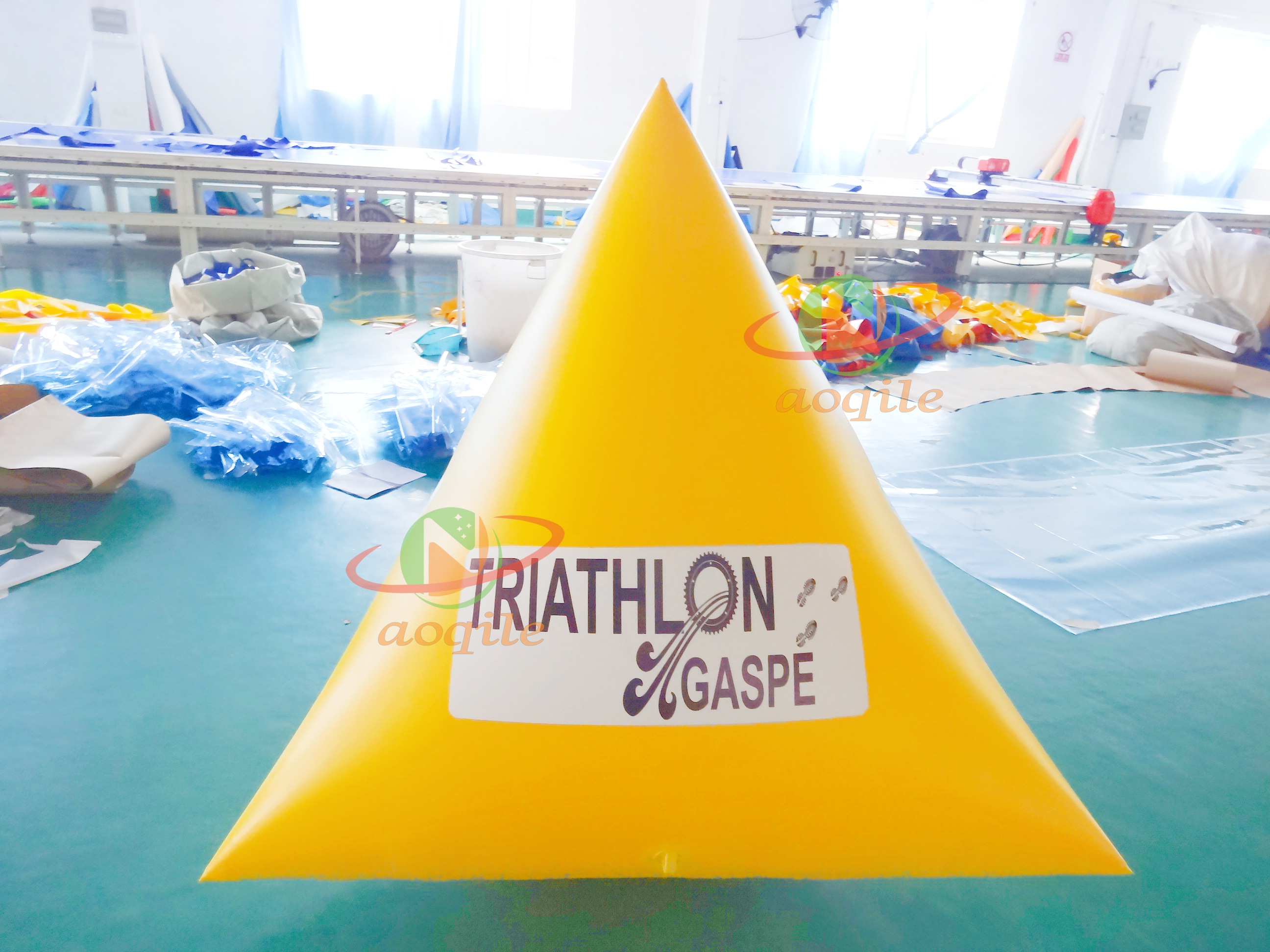 Water Swim Buoy Inflatable Marker Buoy / Floating Marker Buoy Water Buoy Inflatable Triangle Buoys