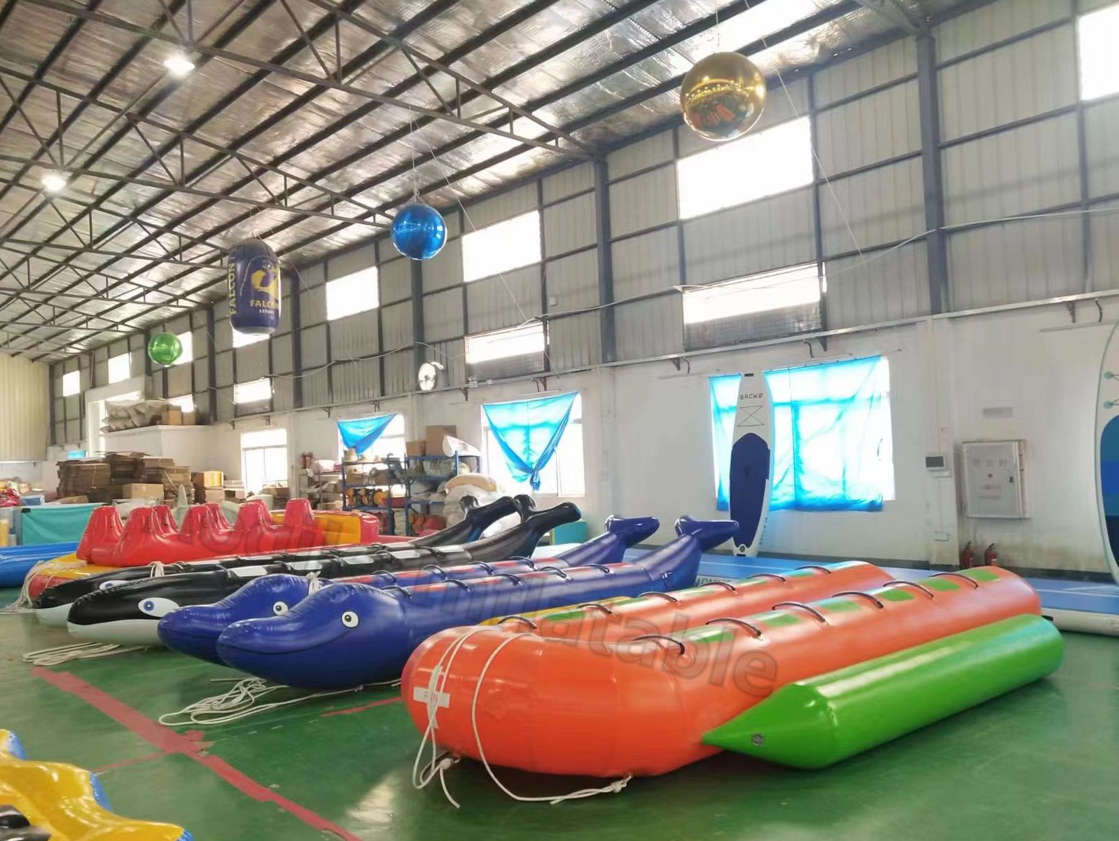 Water Games Equipment Double row PVC thick material inflatable towable banana boat