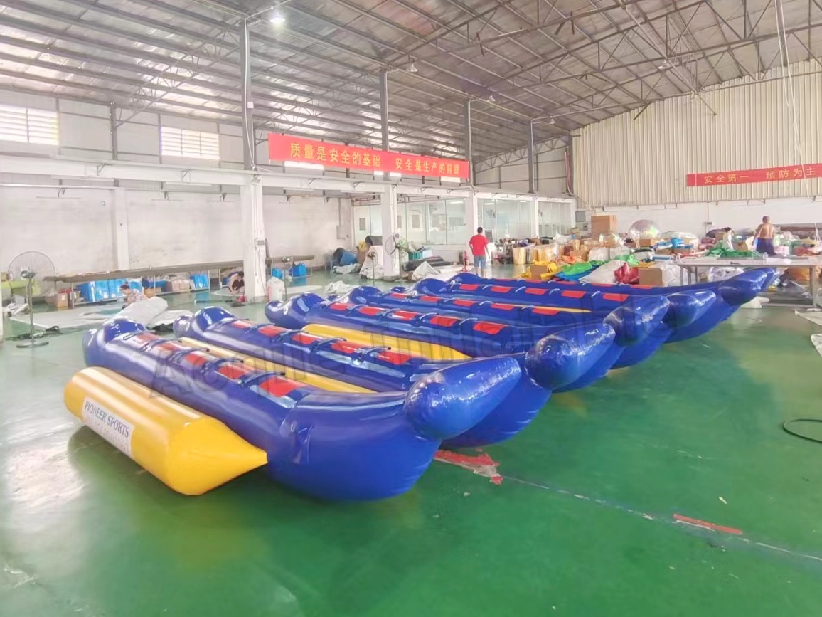 Summer Water Game Pvc Airtight Inflatable Flying Fish Boat Towable Inflatable Banana Boat