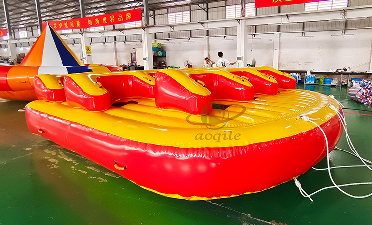 Multiplayer Watersports Durable Inflatable Towable Boat Flying Entertainment Sofa Towable Ski Tube