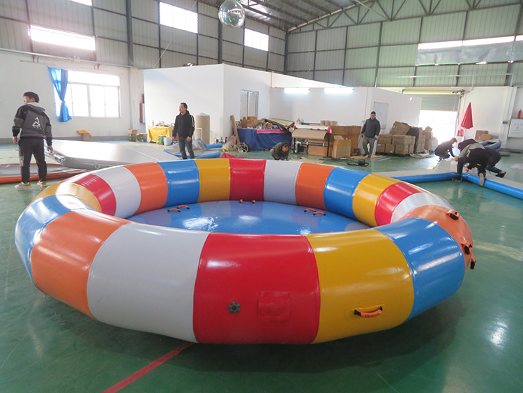 Multicolor donuts Sea Games Towable Water Toys Flying Ski Tube Inflatable Disco Boat