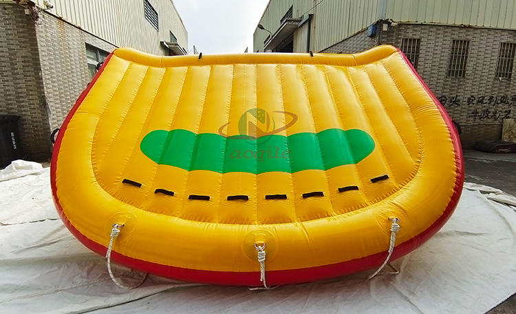 Multiplayer Water Sports Floating Inflatable Water Ski Towable Tube Inflatable Sofa Towable Boats