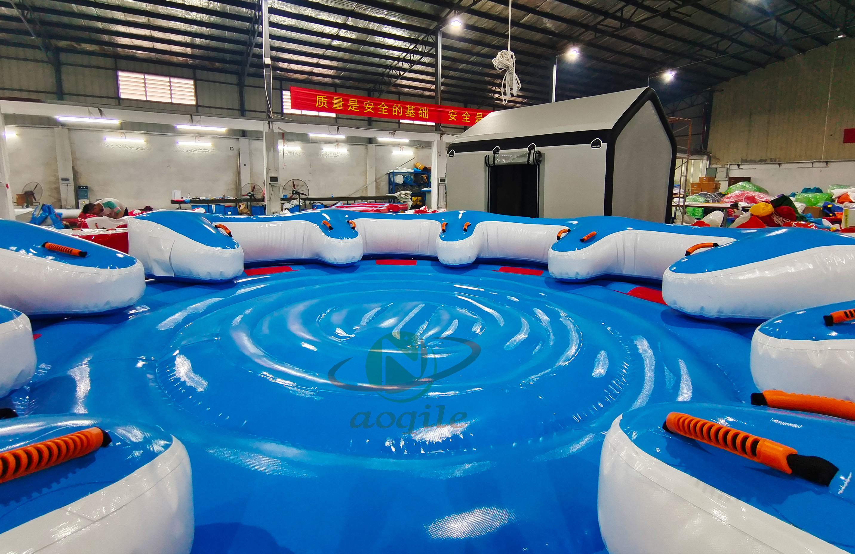 New Water Entertainment 8 Person Inflatable Water Spinning twister disco Boat Inflatable Rotating Towable tube Skie boat