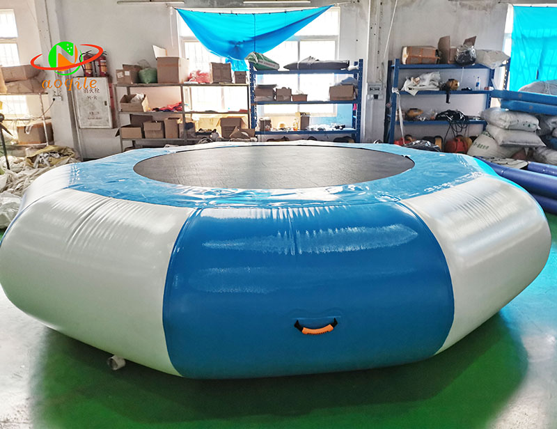 Aoqile Water Park Water Activities High-Quality 4-Meter Inflatable Water Steel Frame Trampoline for Events