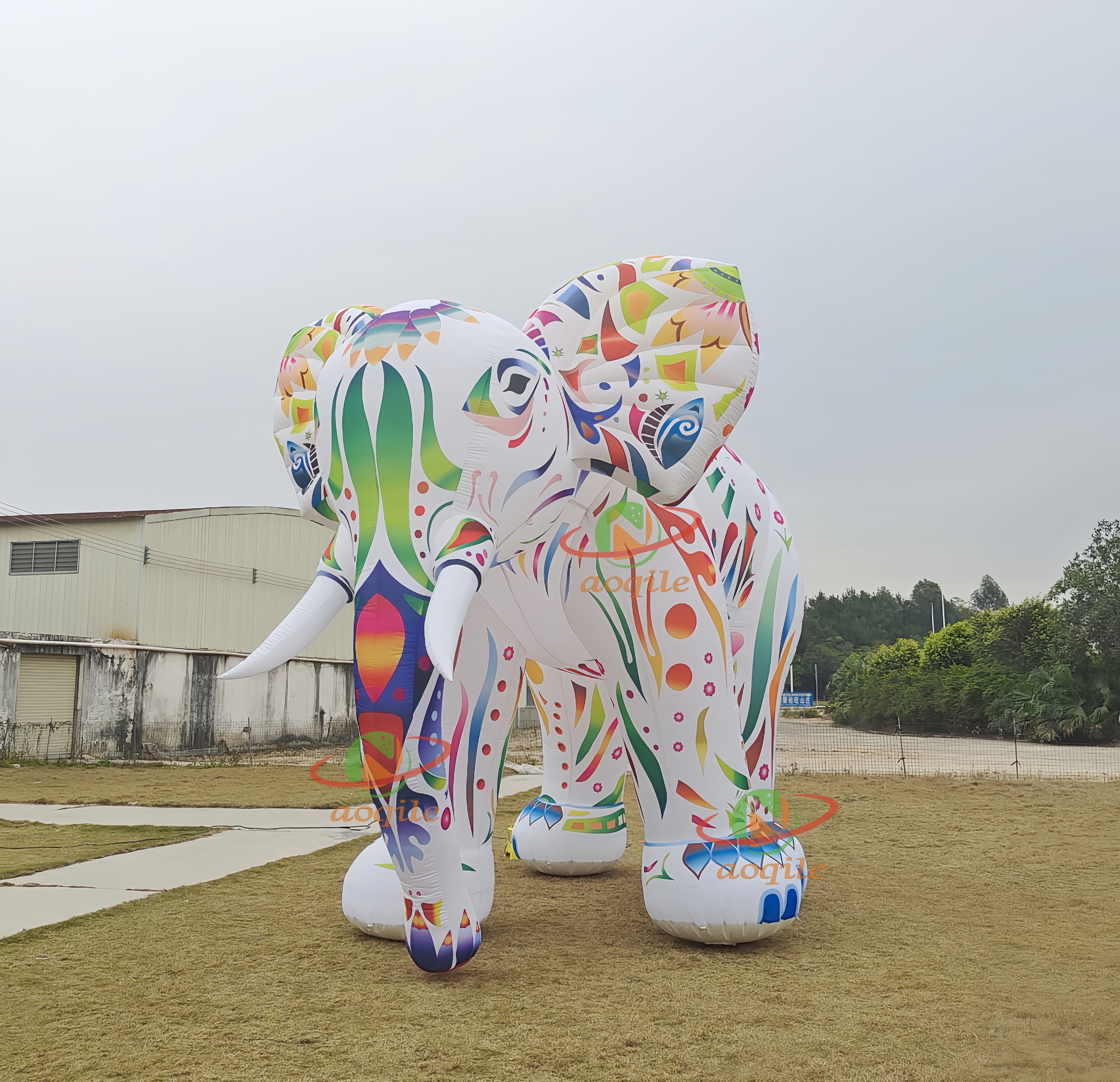 Advertising Inflatable Giant Elephant Model ,Giant Colorful Inflatable Elephant Animal Cartoon For Party Decoration