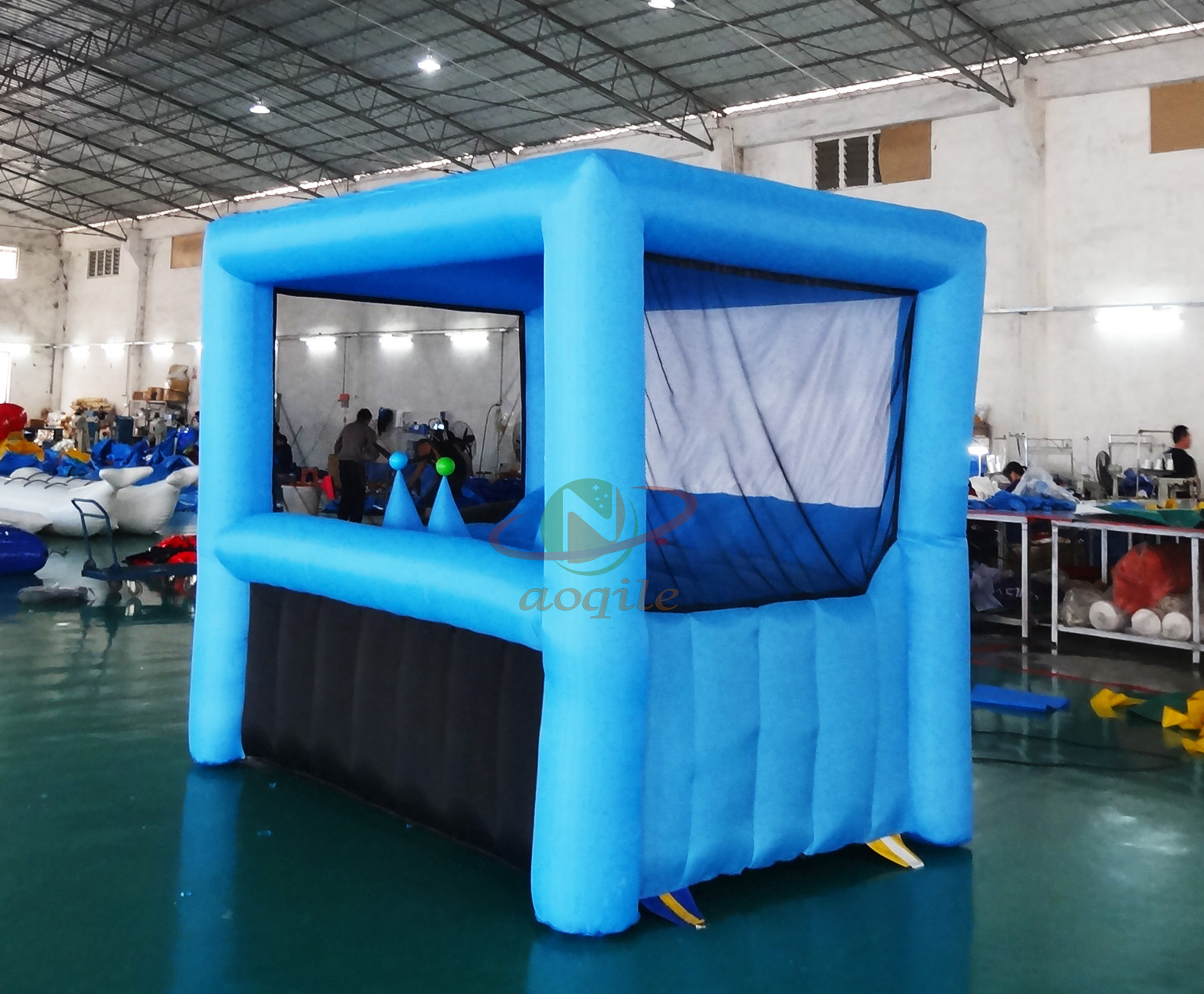 New popular Outdoor Sport Game interactive play system inflatables sports shooting game