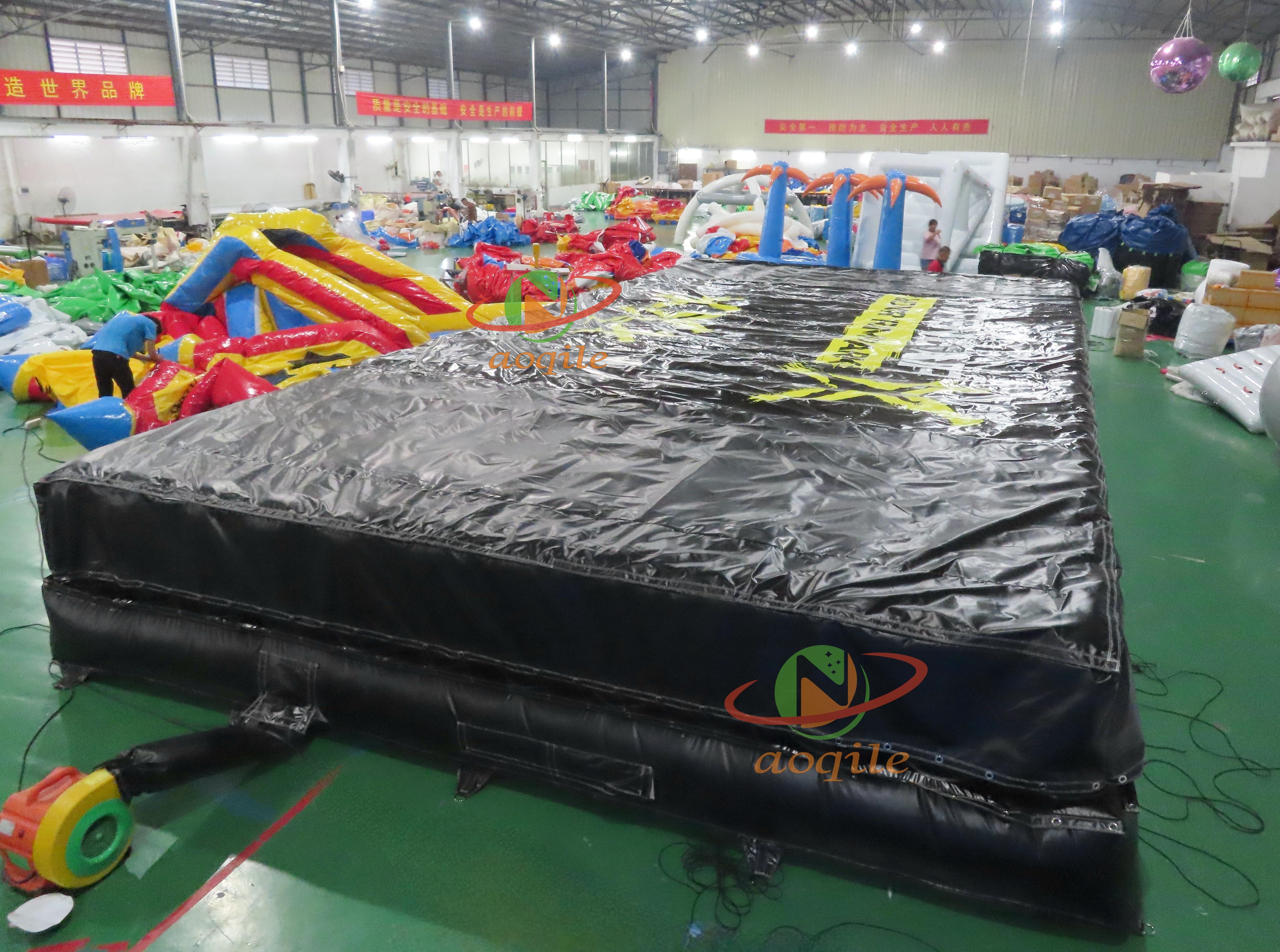 Aoqile Portable Inflatable Diving Wooden Dummy Stable Base for Water Fitness Sports Competition for Events
