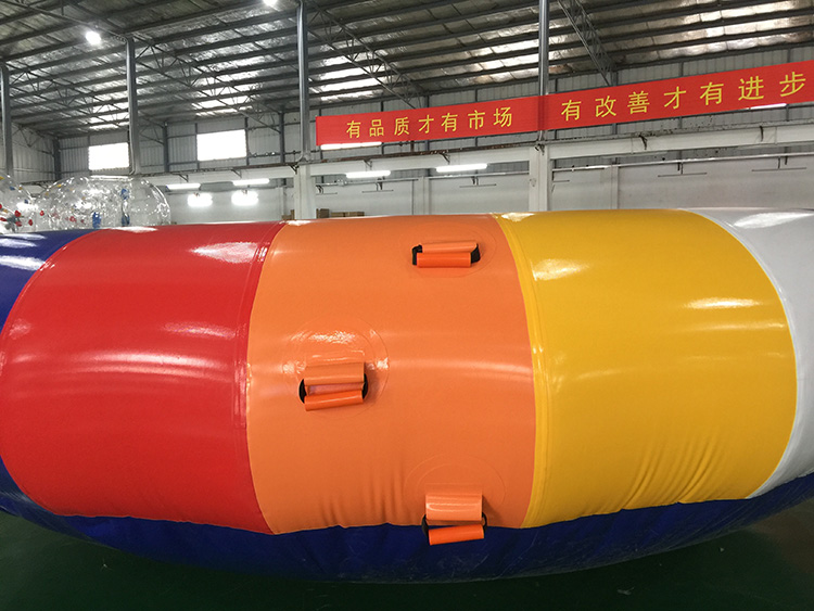 Inflatable flying spinning towable inflatable rotating water toys bandwag disco boat