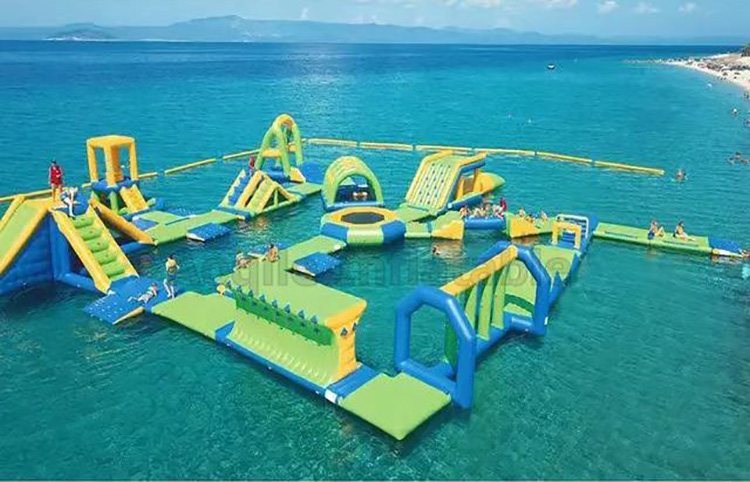 Custom Outdoor Inflatable Water Obstacle Sports Sea Floating Adult Inflatable Water Park