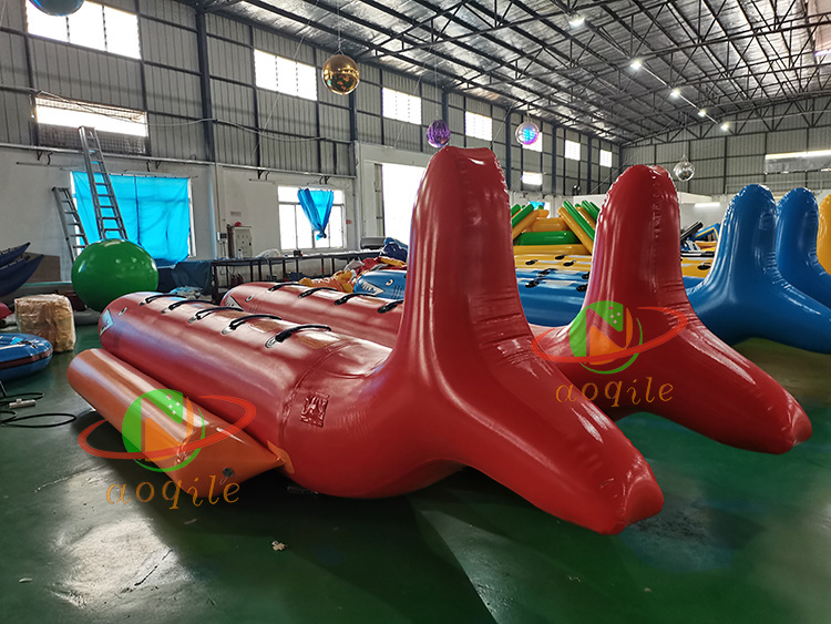 Five People Inflatable Flying Fish Pontoon Towable Tubes Rowing Boat Banana Boats for Water Park