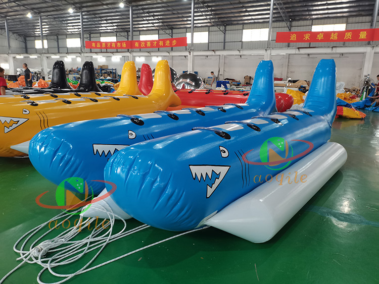 Inflatable Banana Boat Inflatable Sharks Flying Fish Water Play Equipment For Sale