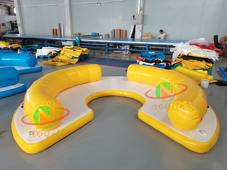 Customized Outdoor Inflatable Water Floating Island Platform Leisure Party Dock Lounges Backrest sofa Boat