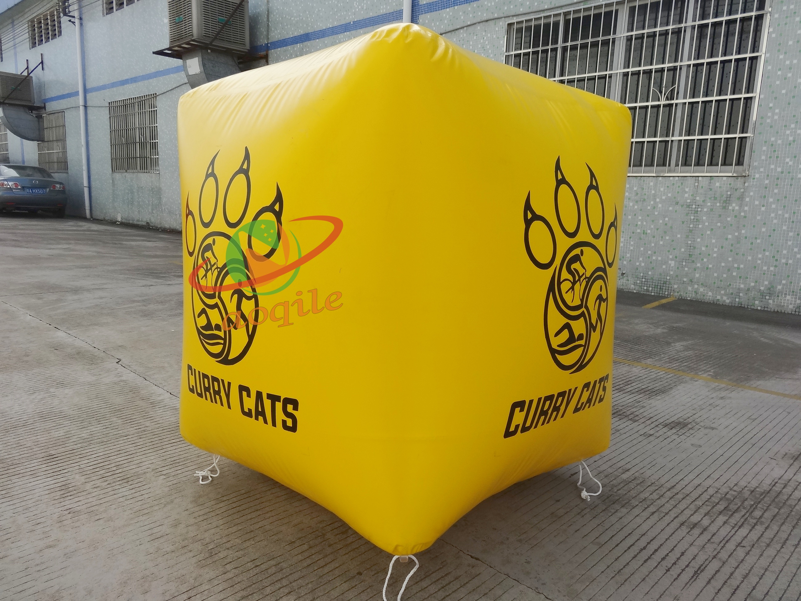 Customized commercial PVC outdoor competitive game inflatable paintball bunker for sale