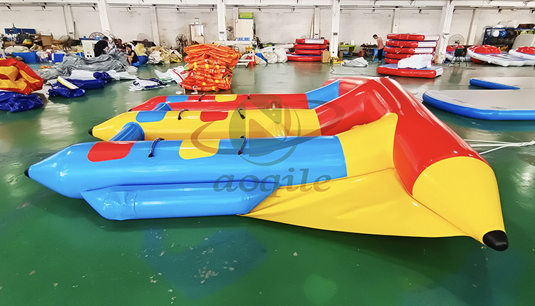 High quality Colorful Towable Banana Boat Water Sports Game Rubber Boat Inflatable Flying Fish