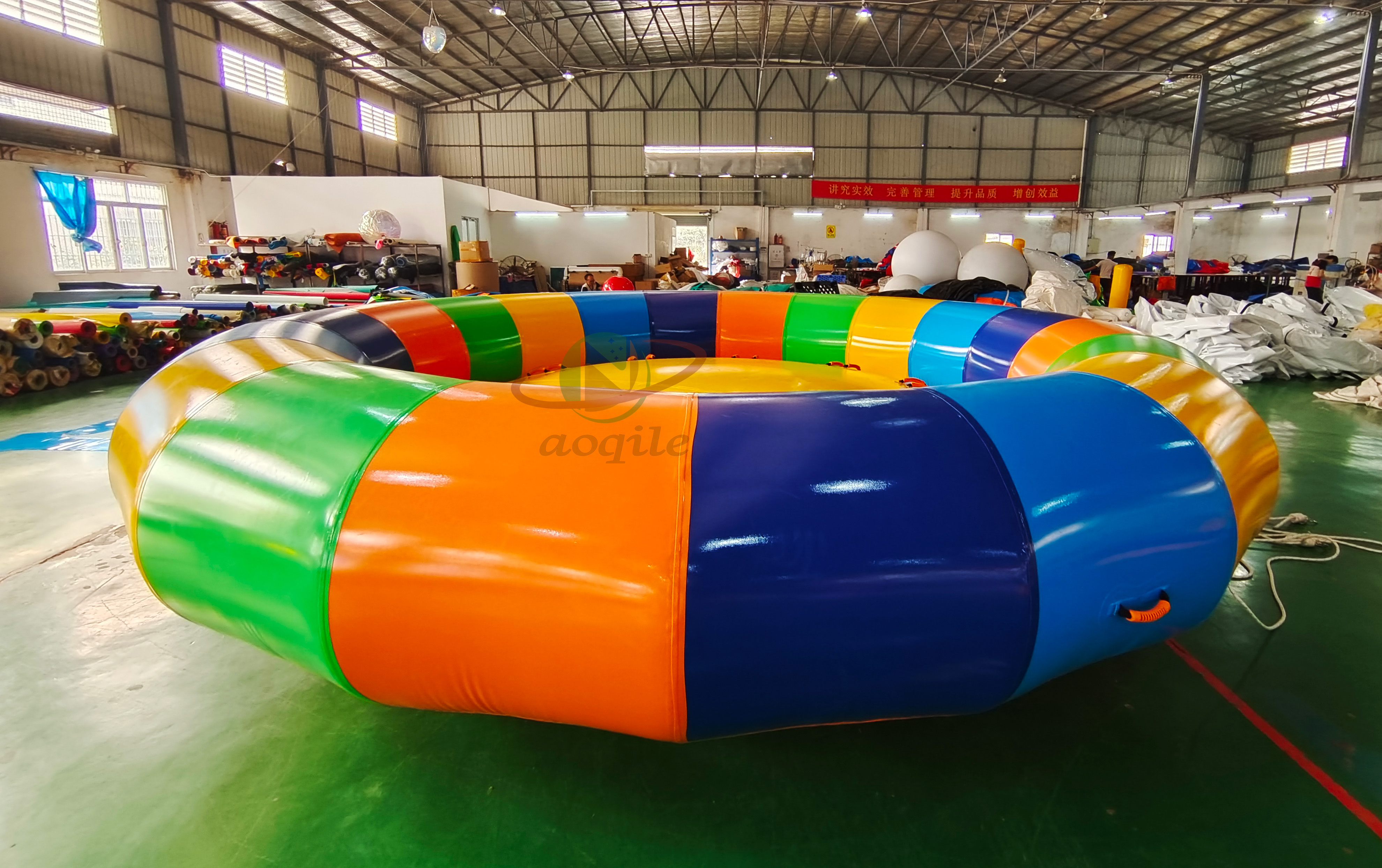 Popular 10 Seats Inflatable floating Rotating Ufo Towable Tube Water Spinning Toys Inflatable Disco Boat