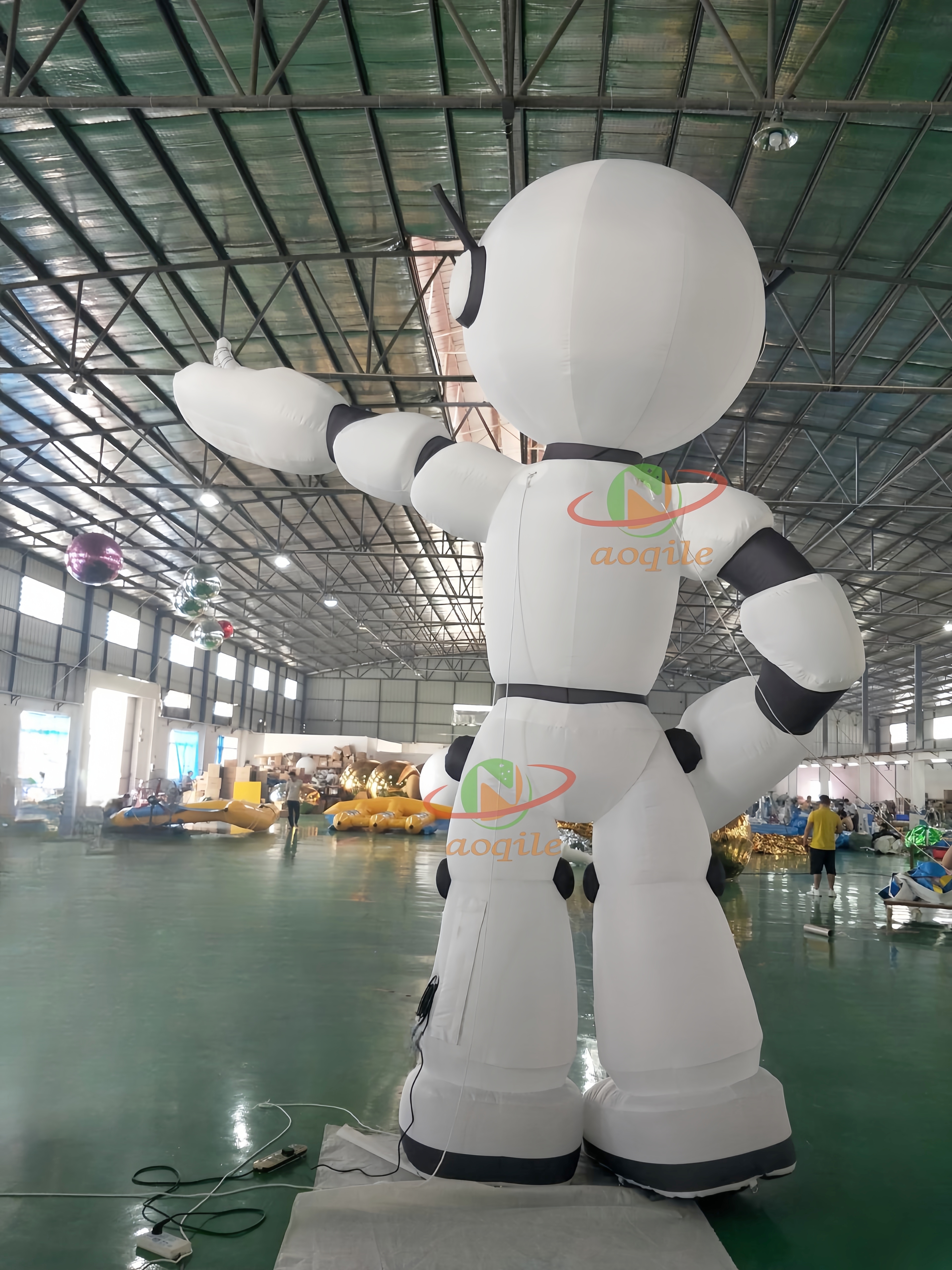 Outdoor Advertising Inflatable robot Model with LED Lights, Custom Inflatable robot for Decoration