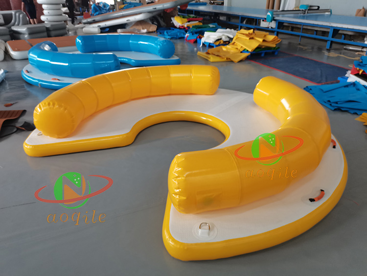 Customized Outdoor Inflatable Water Floating Island Platform Leisure Party Dock Lounges Backrest sofa Boat