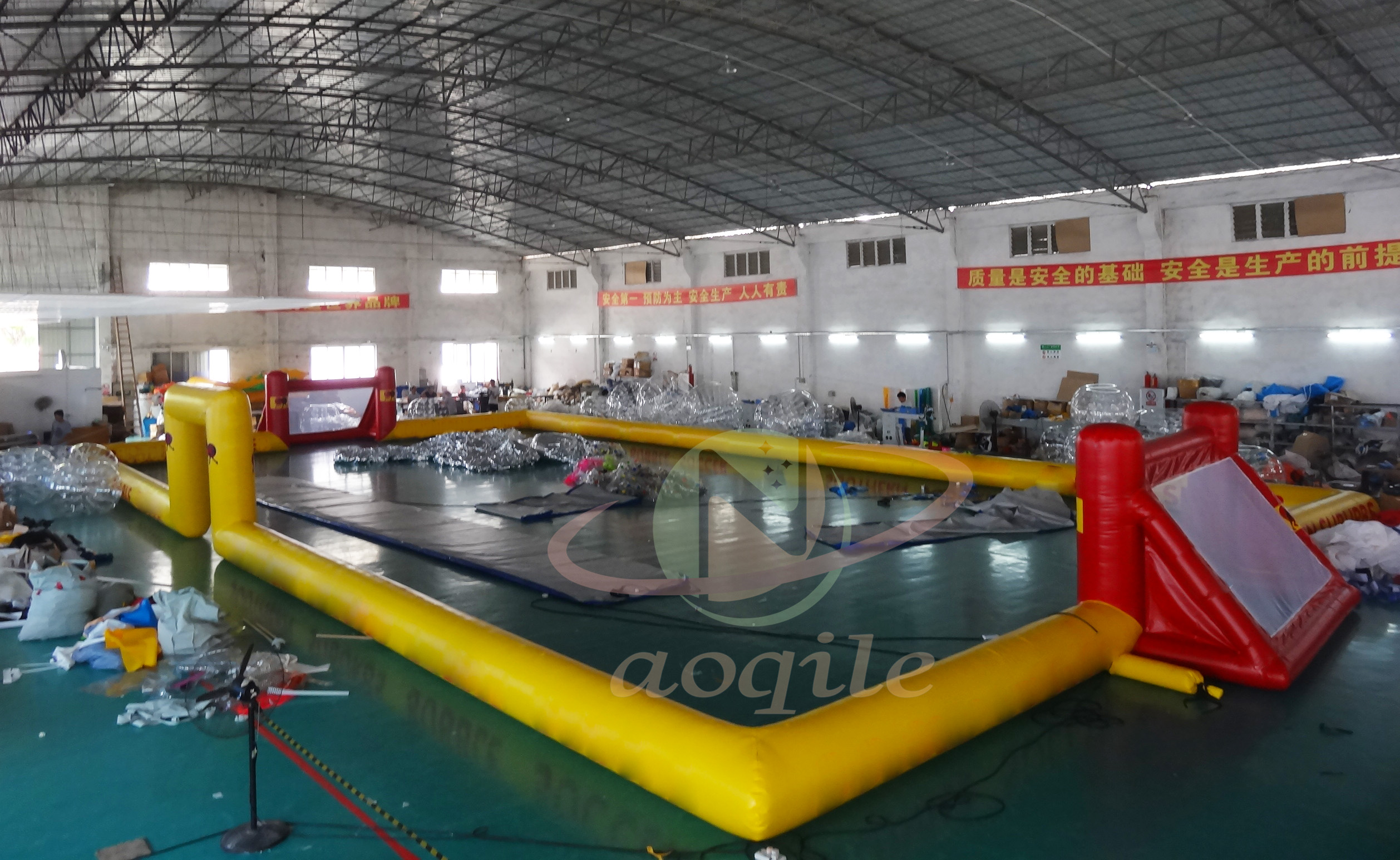 High Quality New Design Inflatable Water Game Inflatable Water Polo Field volleyball court Goal