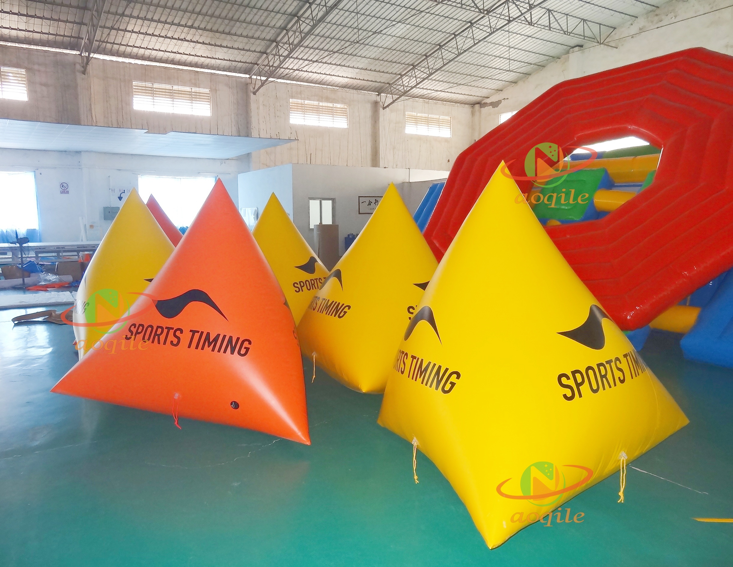 Customized Water Triangle Buoys Marker Bouys inflatable Floating Bouys