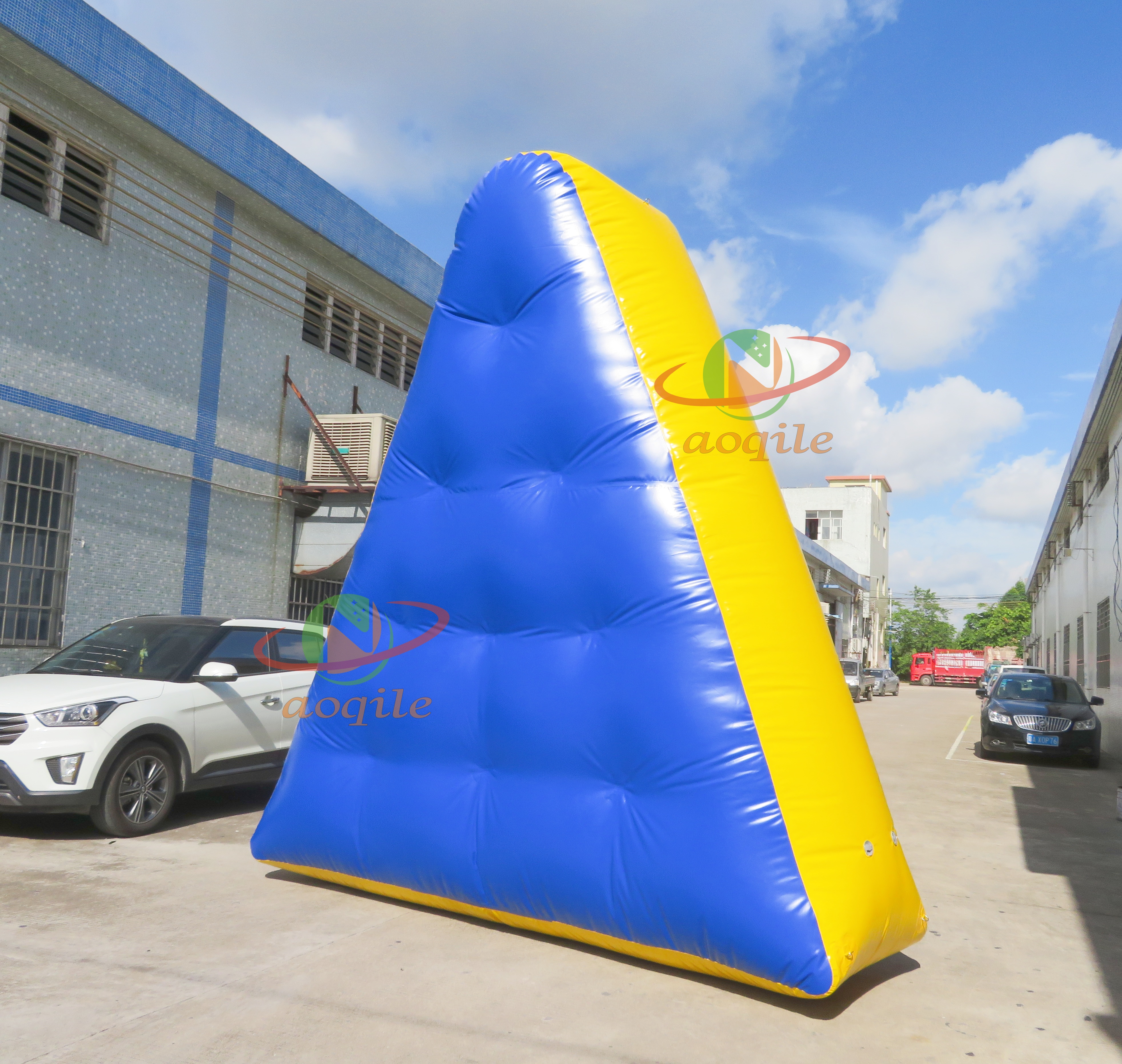 Inflatable Swimming Buoy Inflatable Water Pvc Floating Triangle Buoy Equipment