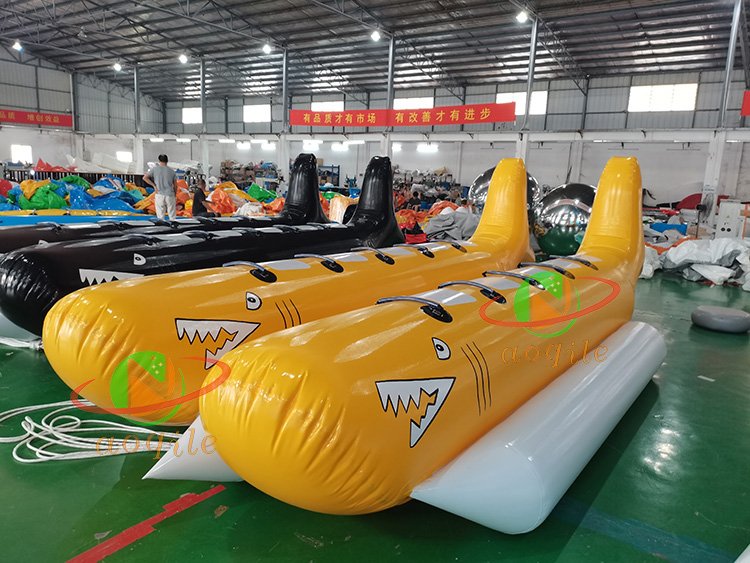 funny water game inflatable floating toys yellow inflatable banana boat for sale