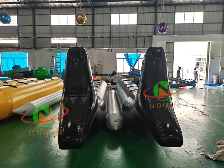 Factory direct sea water park 10 seats inflatable boat water game banana boat with repair it 0.9mm PVC tarpaulin water sports