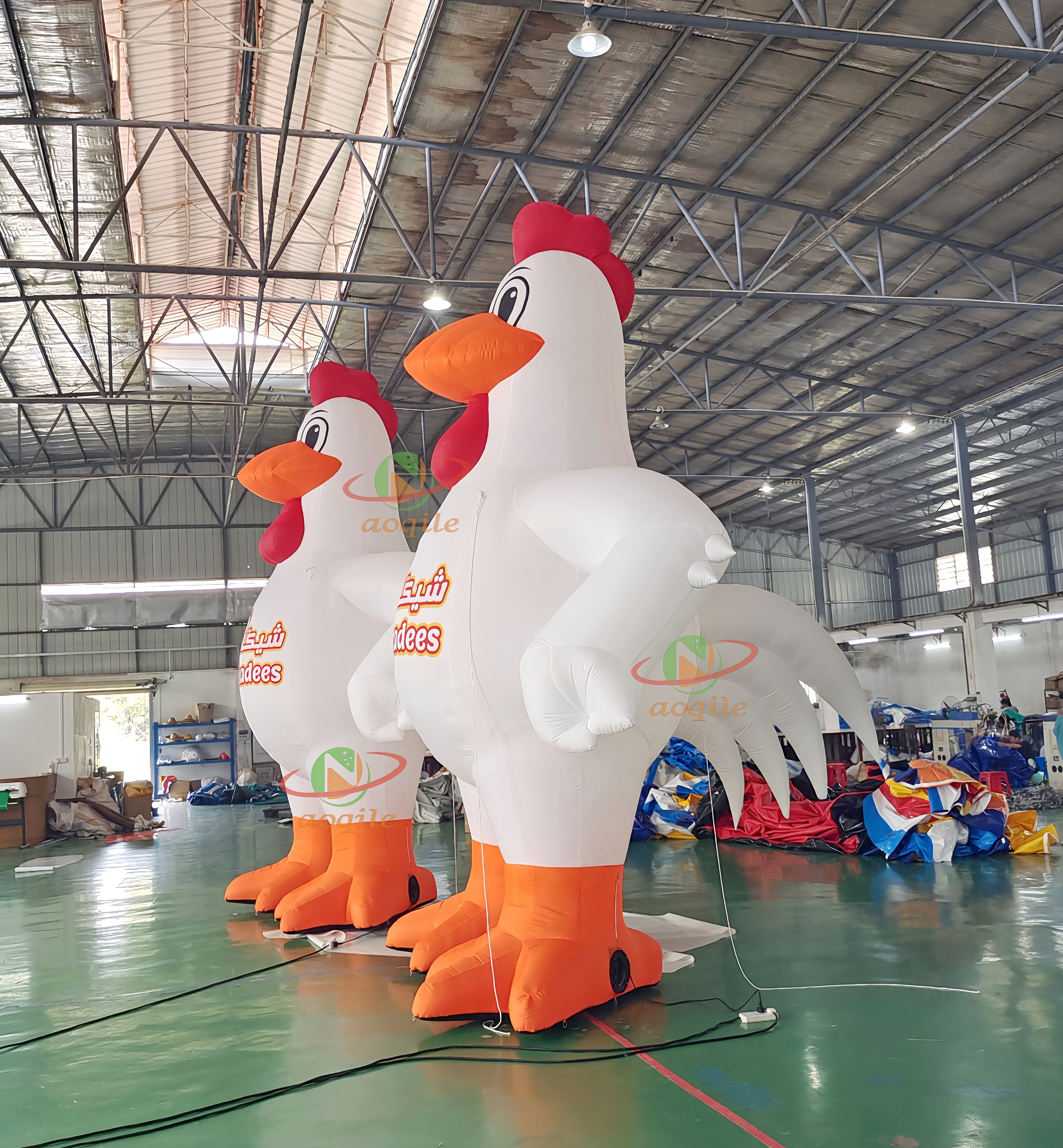 Aoqile 2025 Hot Sale Inflatable Chicken-shaped Doll for Event